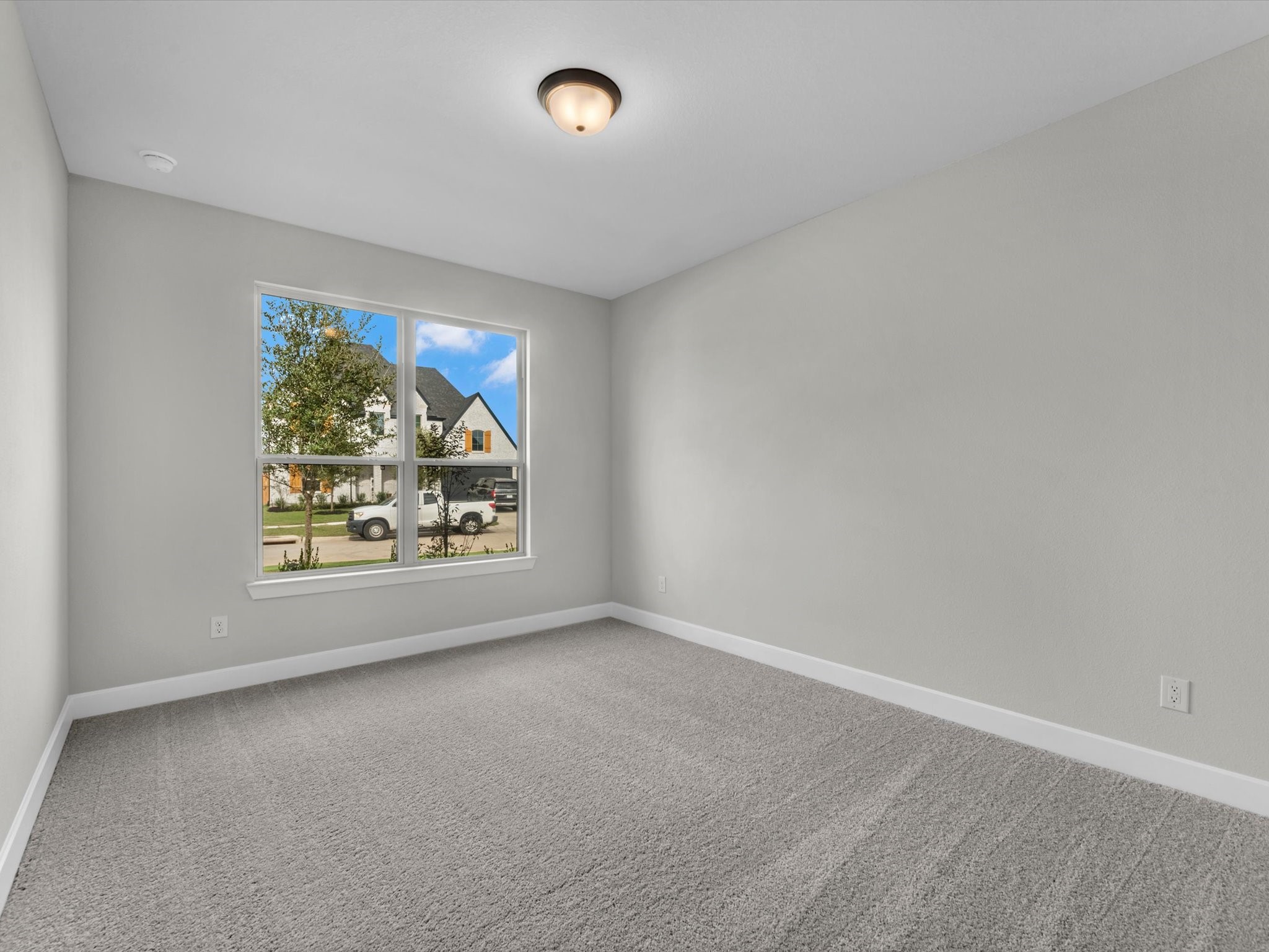 31111 Peony Place Drive Property Photo 15