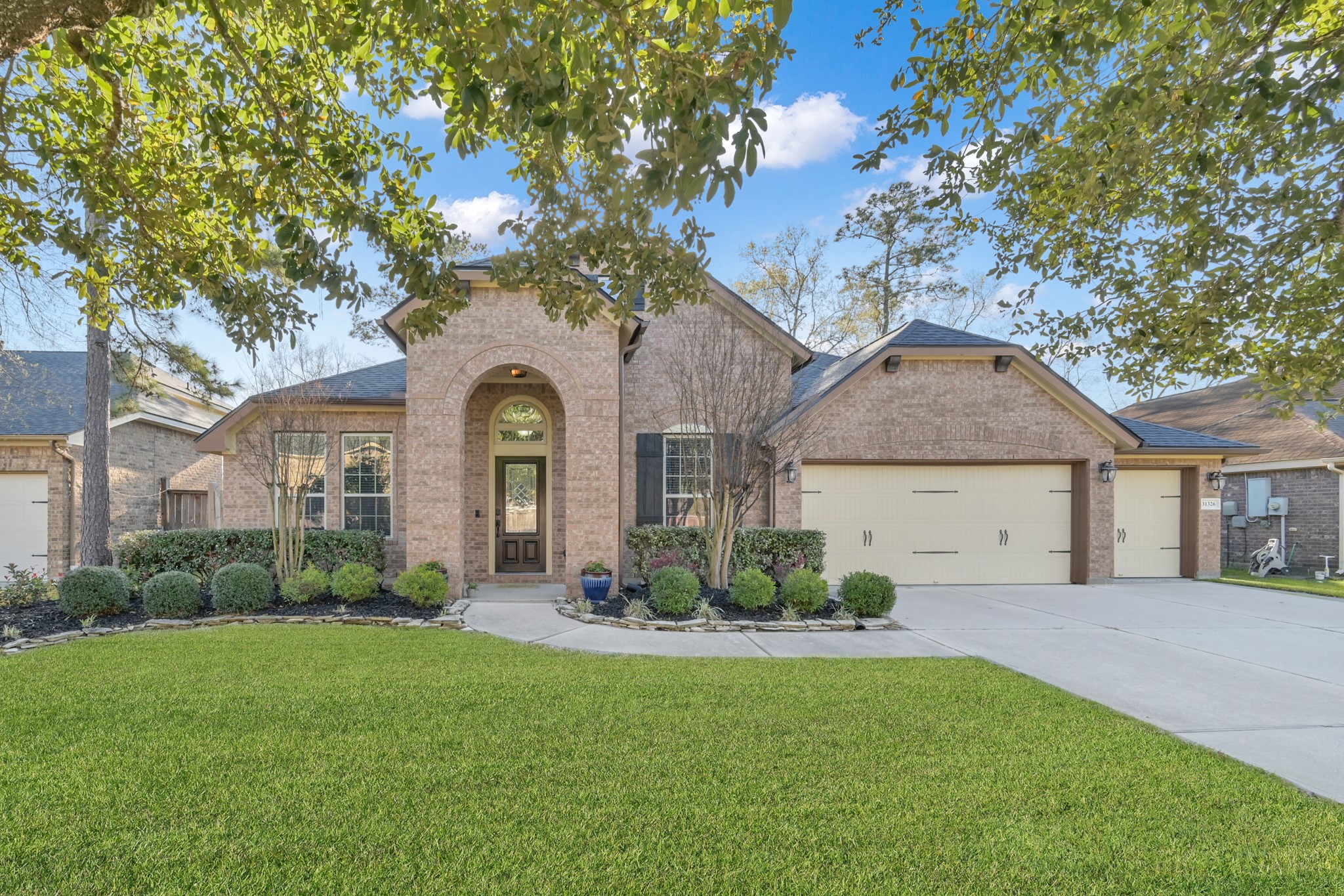 31326 Summit Grove Lane Property Photo