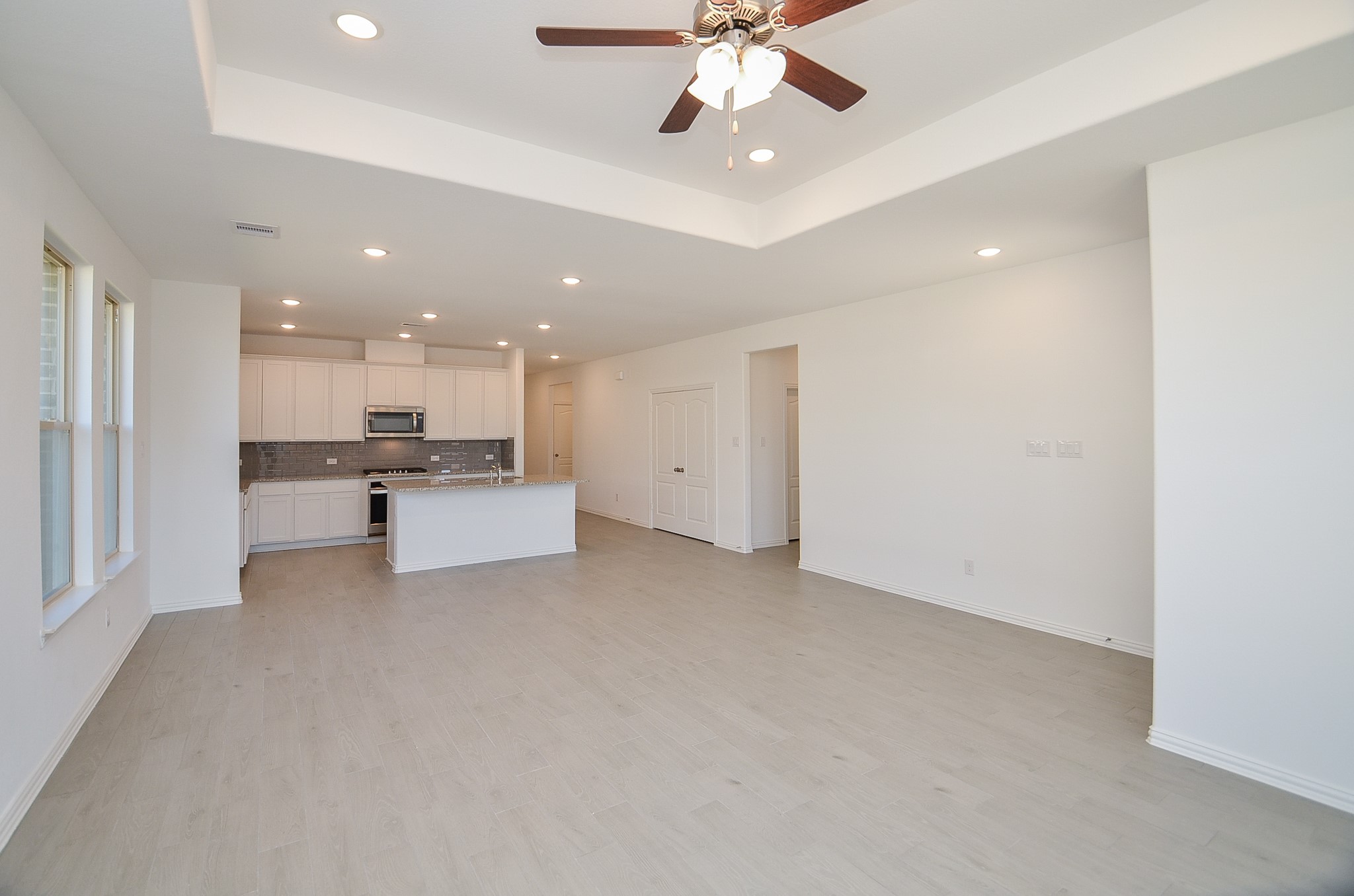 7930 Royal Palm Drive Property Photo 7