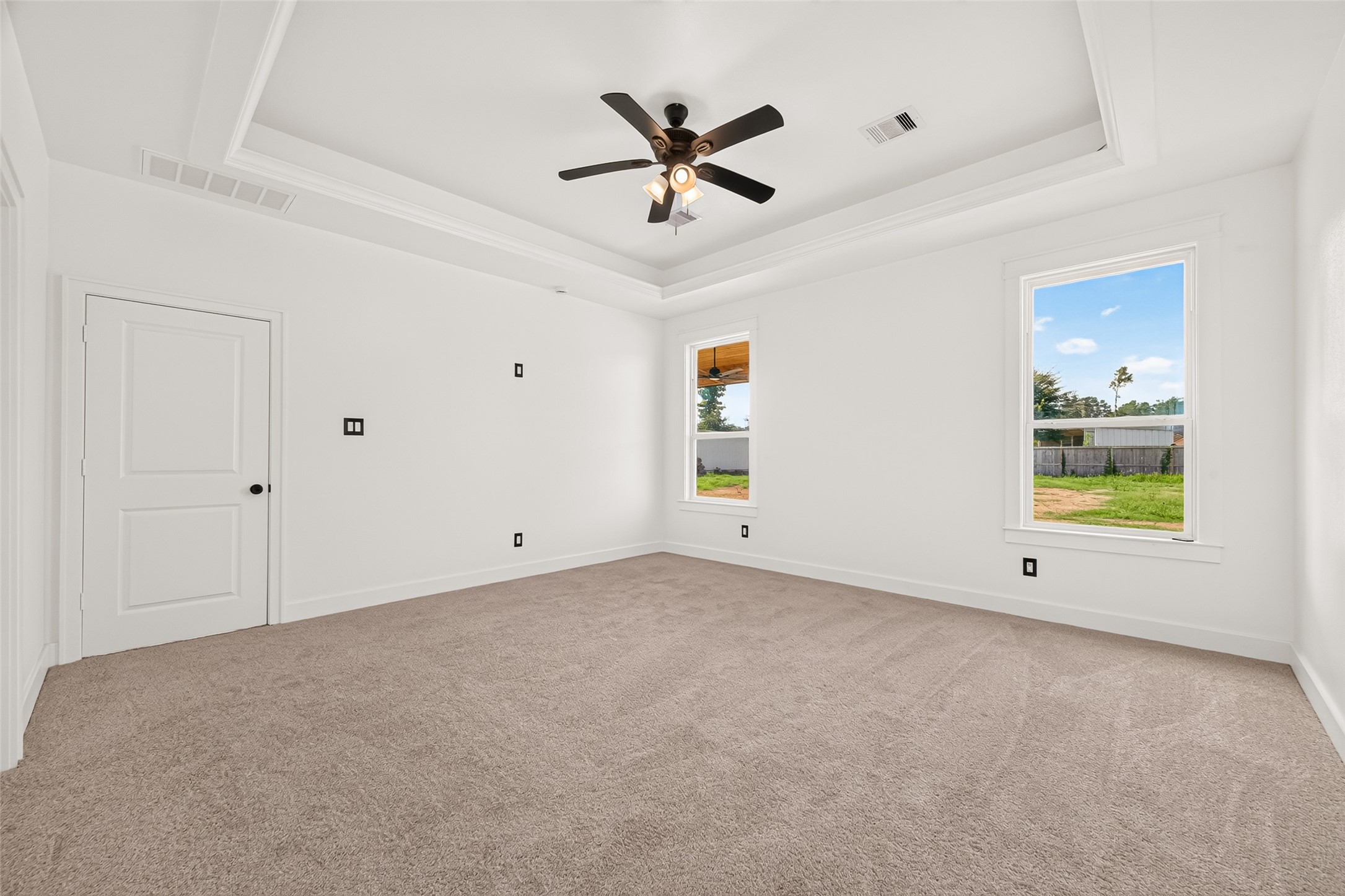 1022 Exotic Pine Drive Property Photo 18
