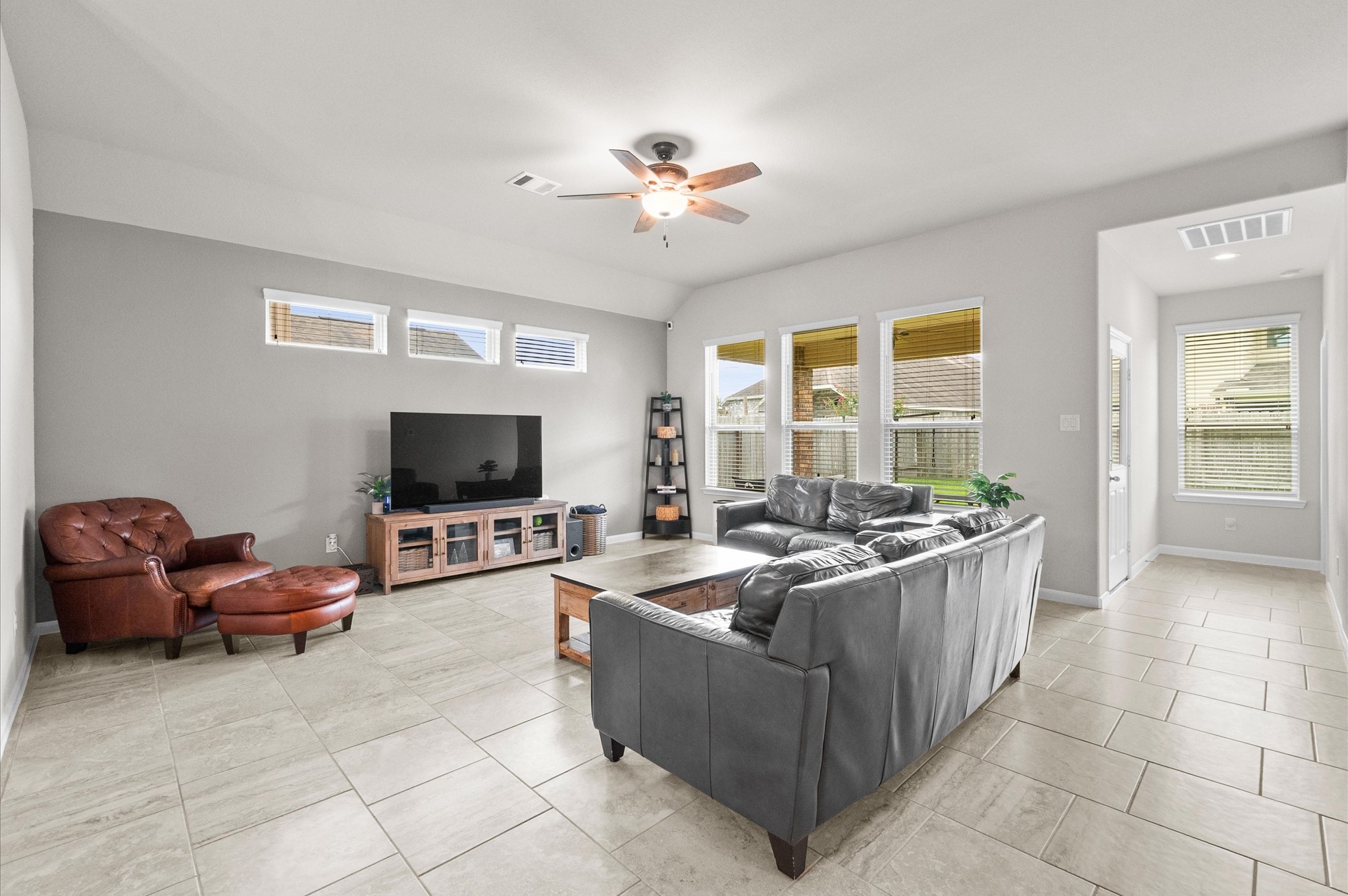 6205 Lakewood Court Property Photo 14
