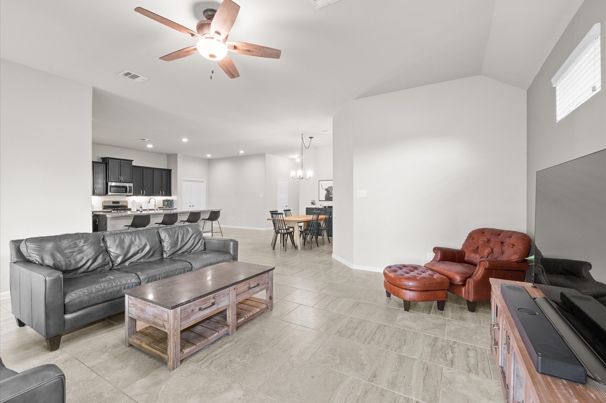 6205 Lakewood Court Property Photo 17