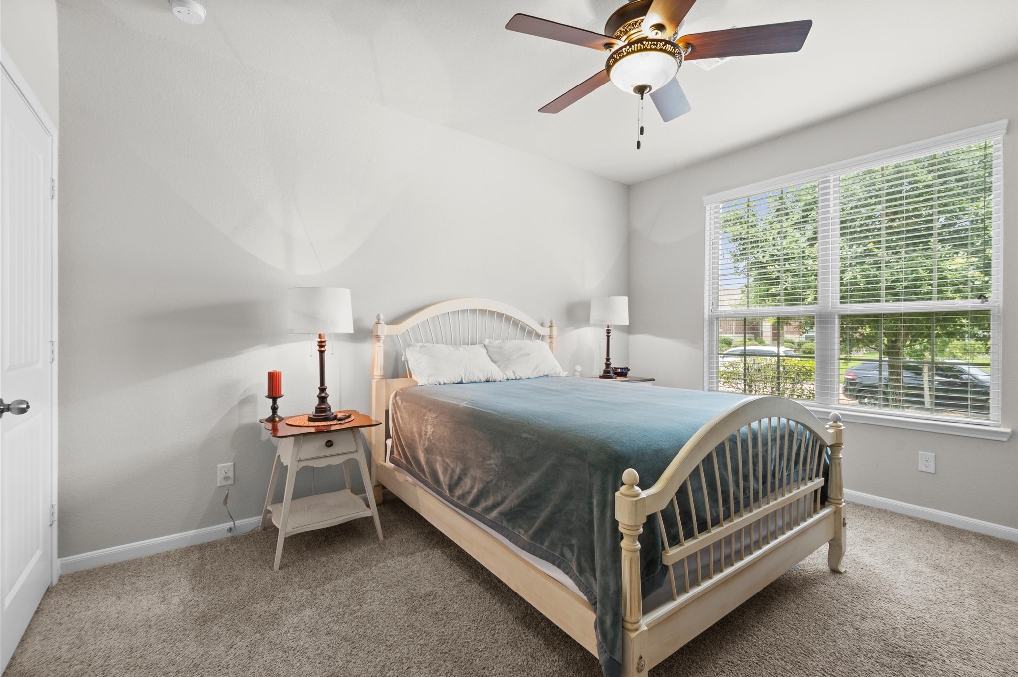 6205 Lakewood Court Property Photo 23