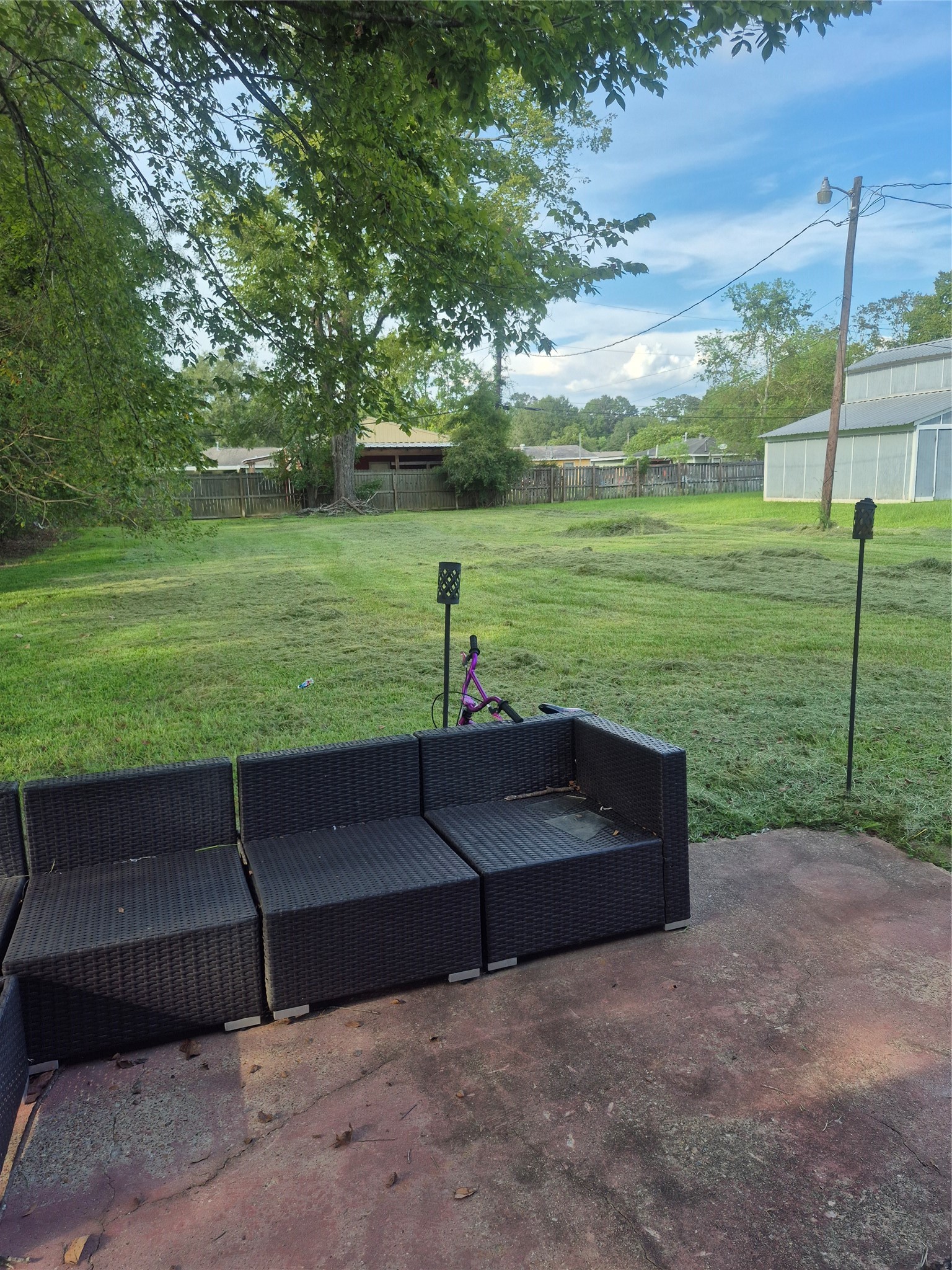 7350 Scotts Drive Property Photo 5