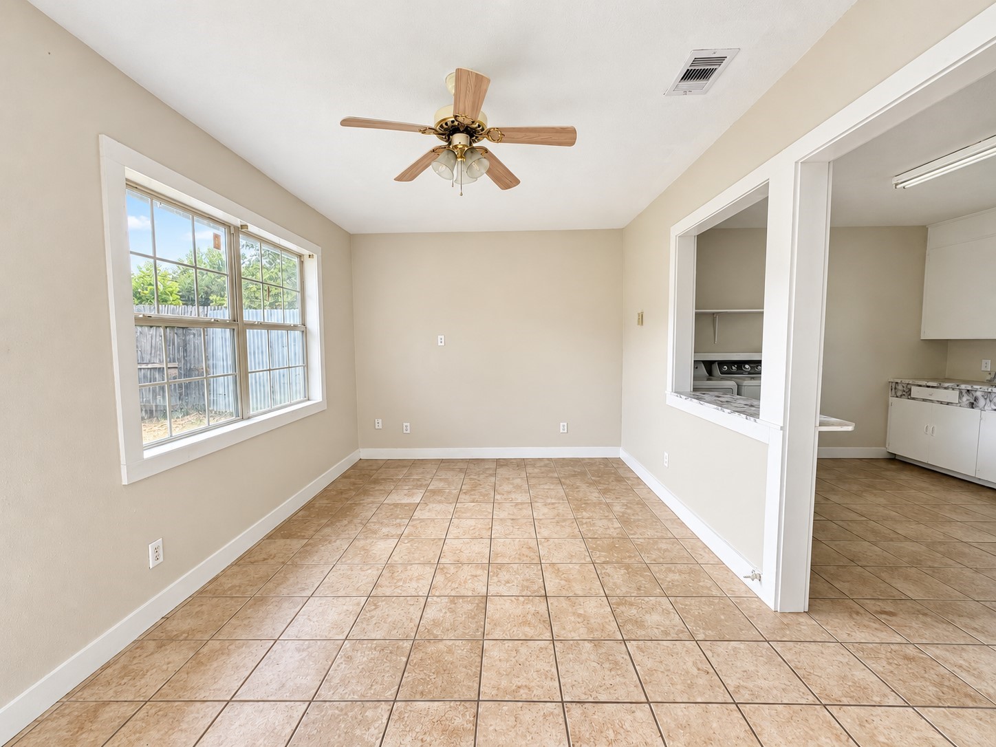 3515 5th Street Property Photo 8