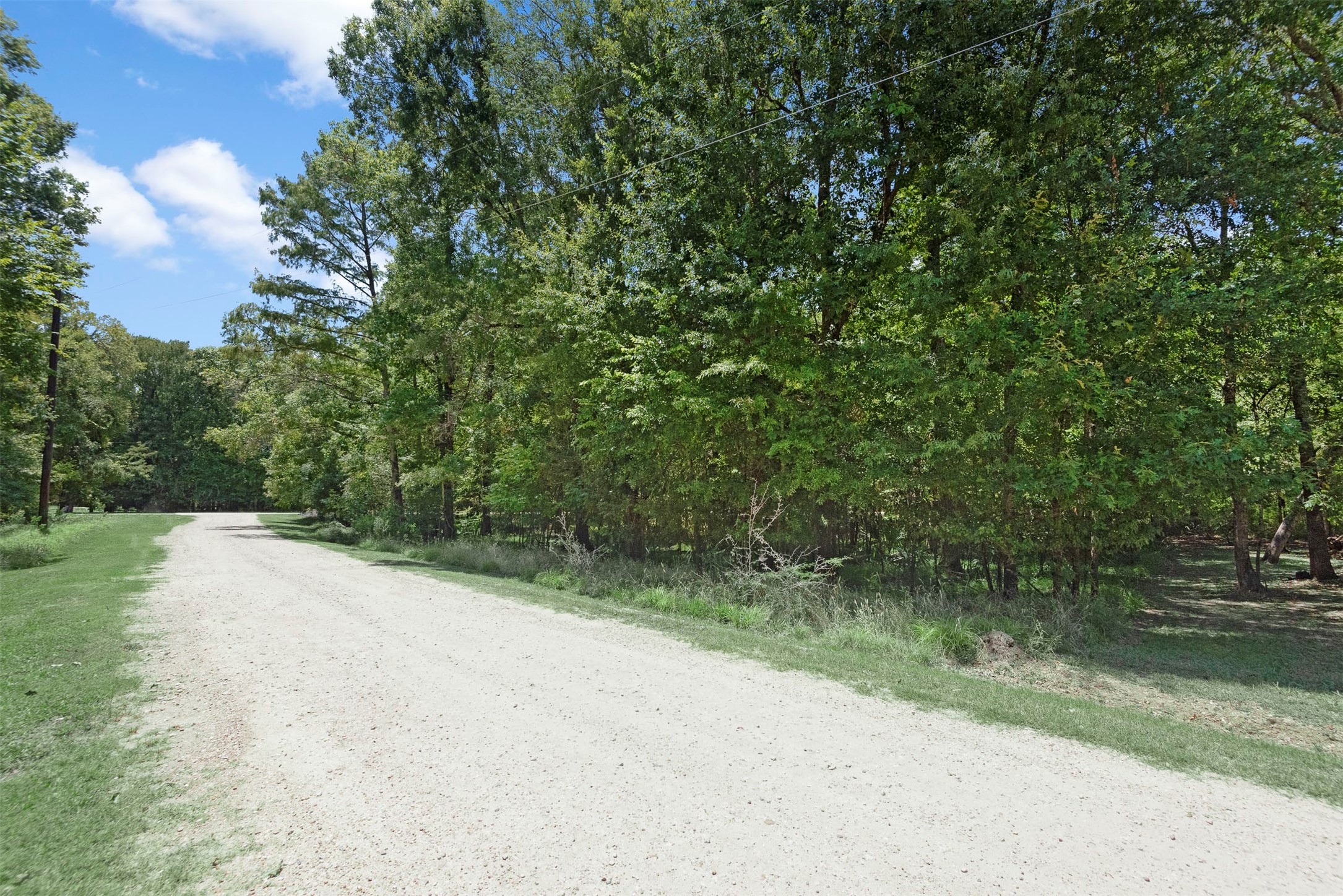 61 Shoreline Drive Property Photo 15