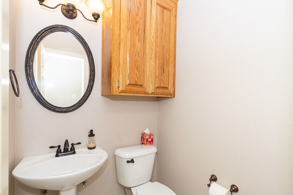 603 Oleander Street Property Photo 12