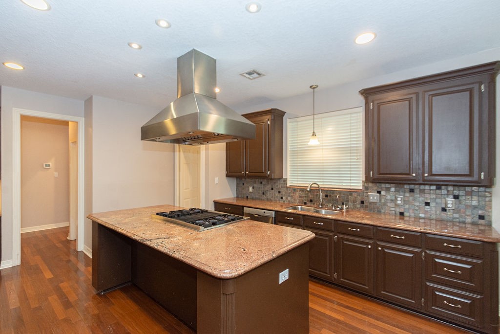 603 Oleander Street Property Photo 15