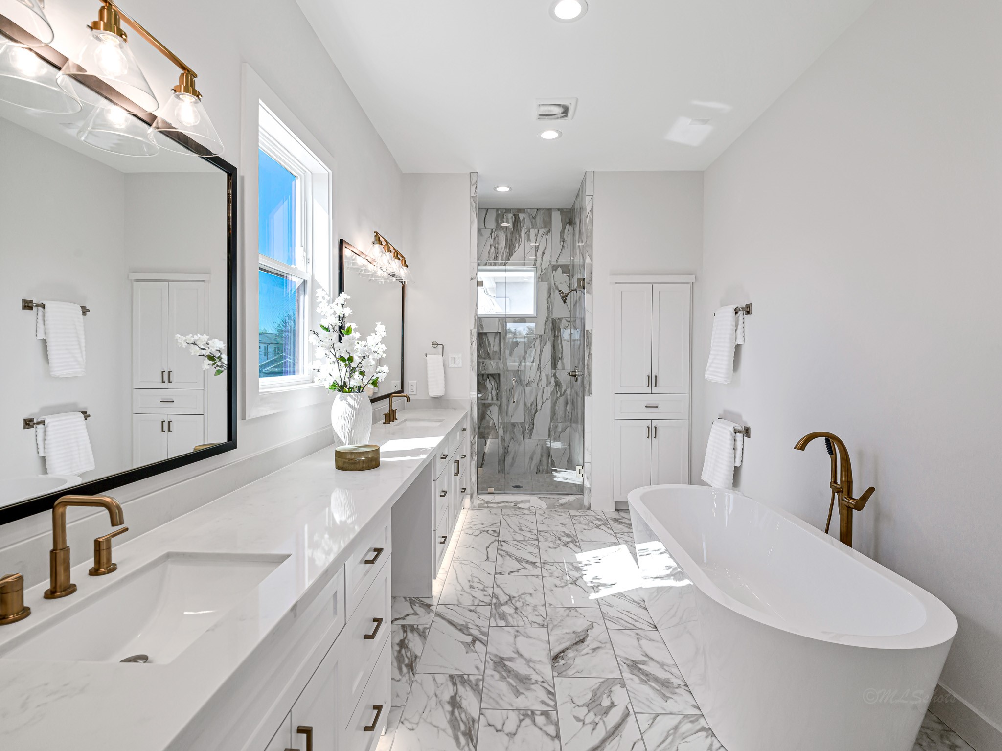 1207 Tabor Street Property Photo 32