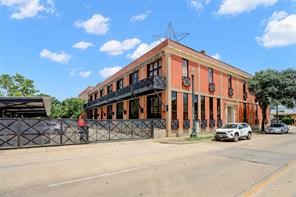 915 N San Jacinto Street Property Photo 1