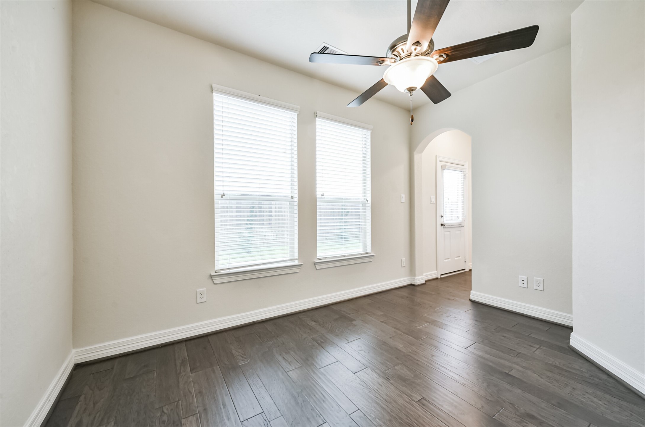 1504 Peyton Oaks Place Property Photo 8