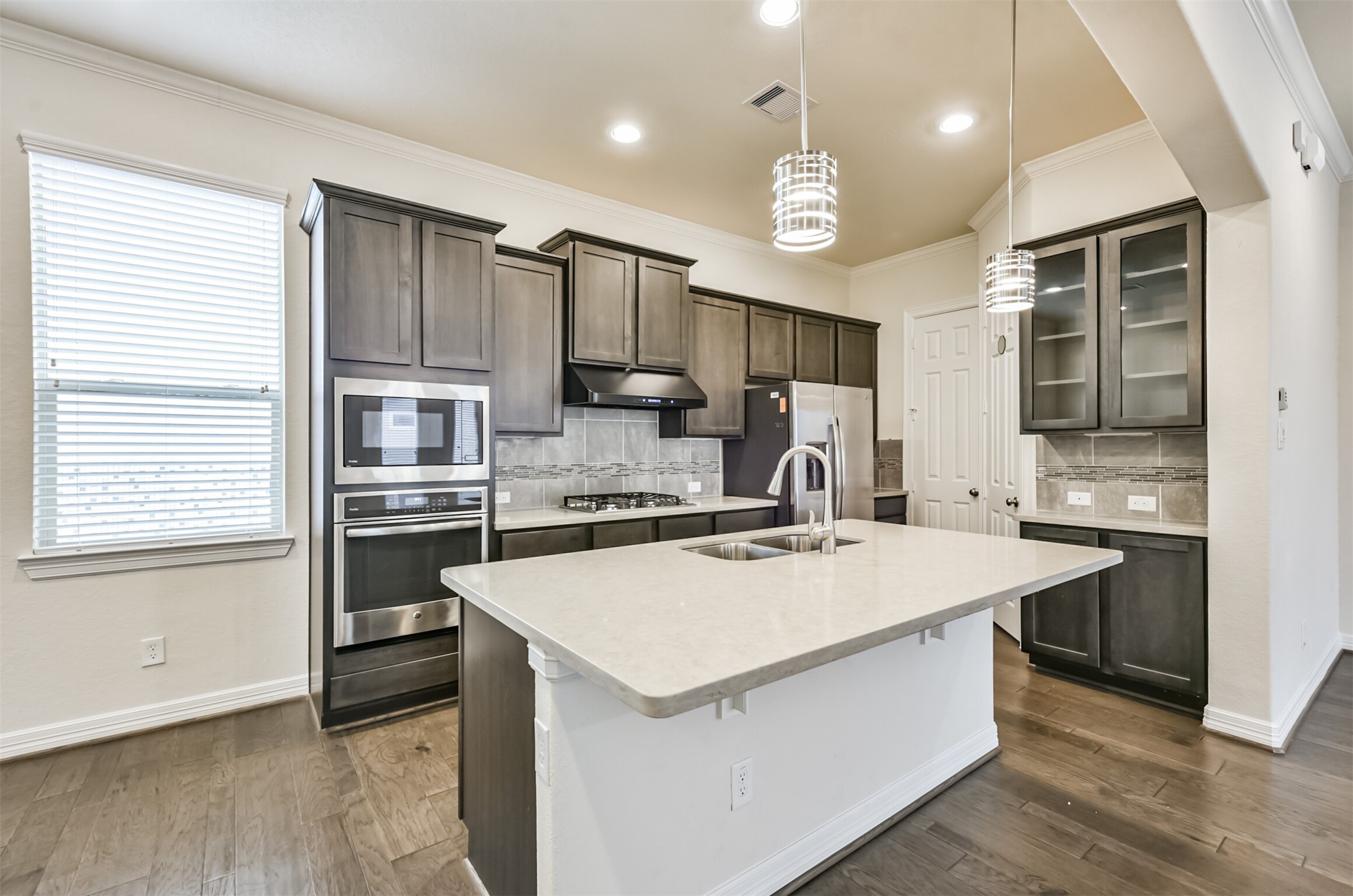 1504 Peyton Oaks Place Property Photo 17