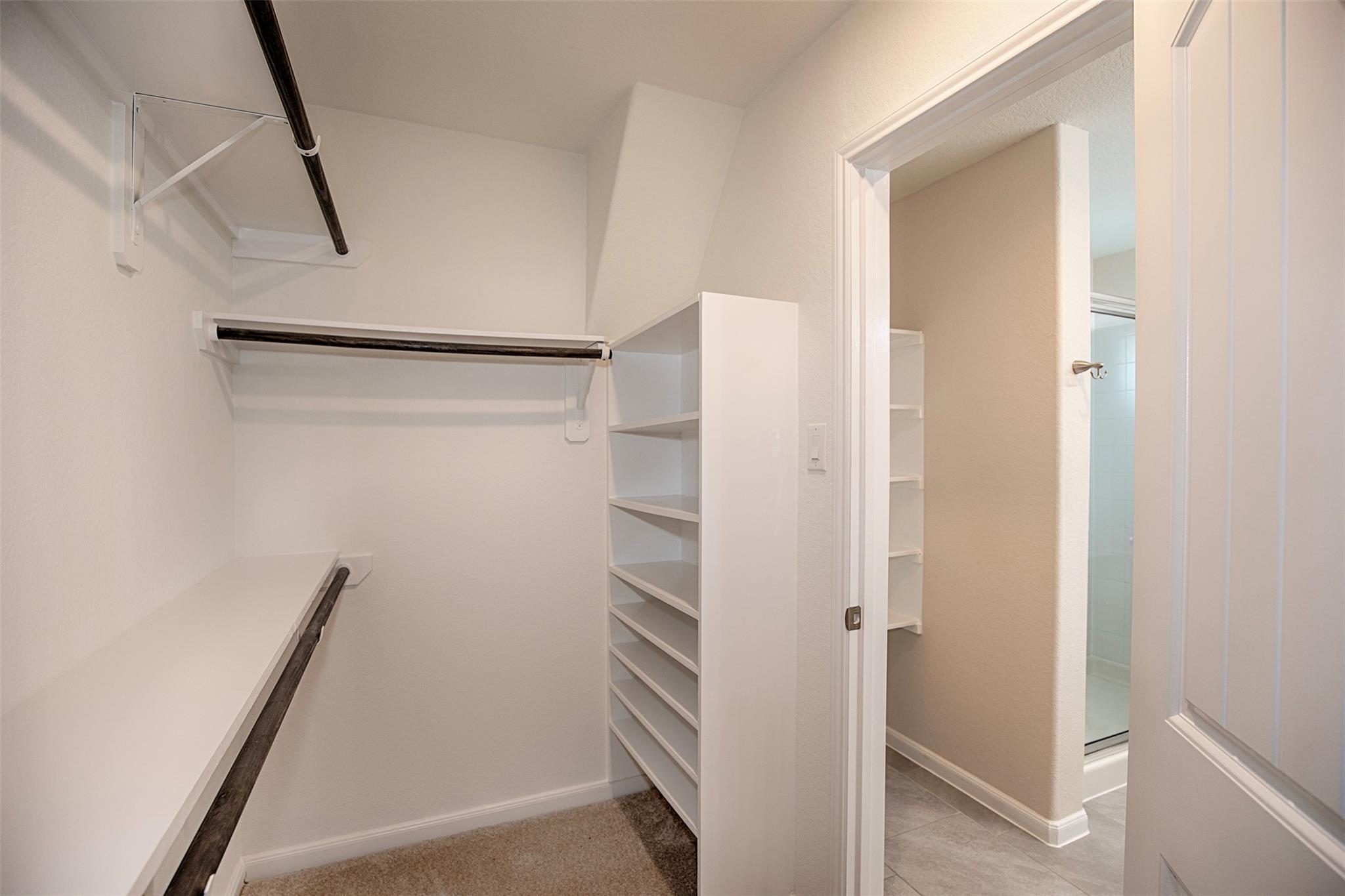 8215 Oakleaf Meadow Court Property Photo 20