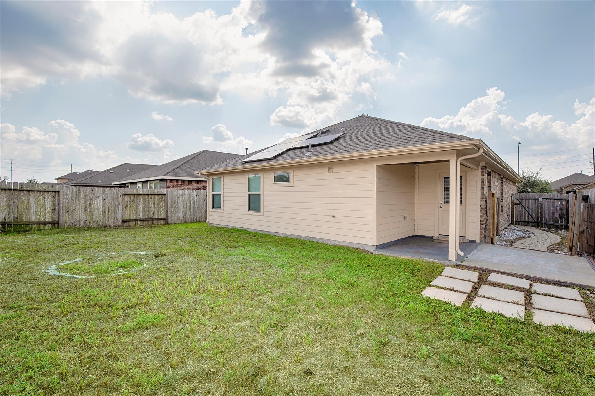 8215 Oakleaf Meadow Court Property Photo 29