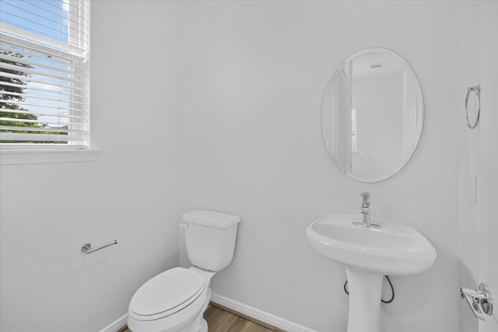 1526 Ojeman Road C Property Photo 9