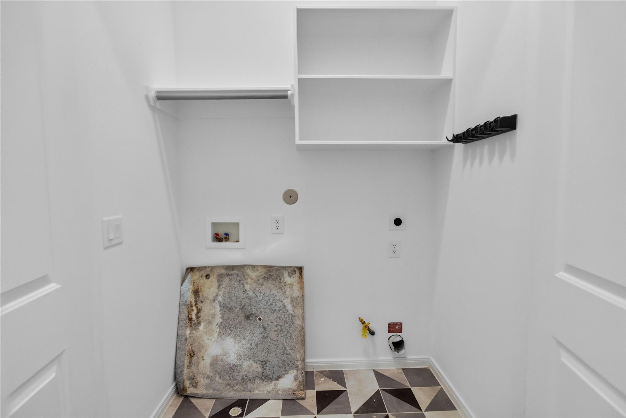 1526 Ojeman Road C Property Photo 10