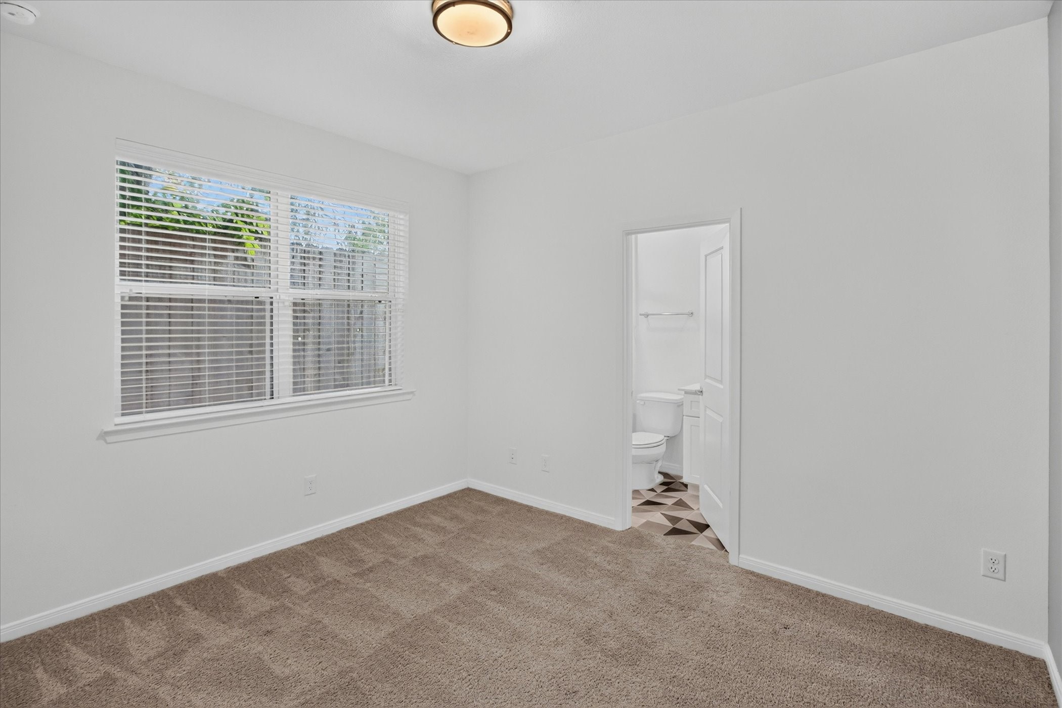 1526 Ojeman Road C Property Photo 22