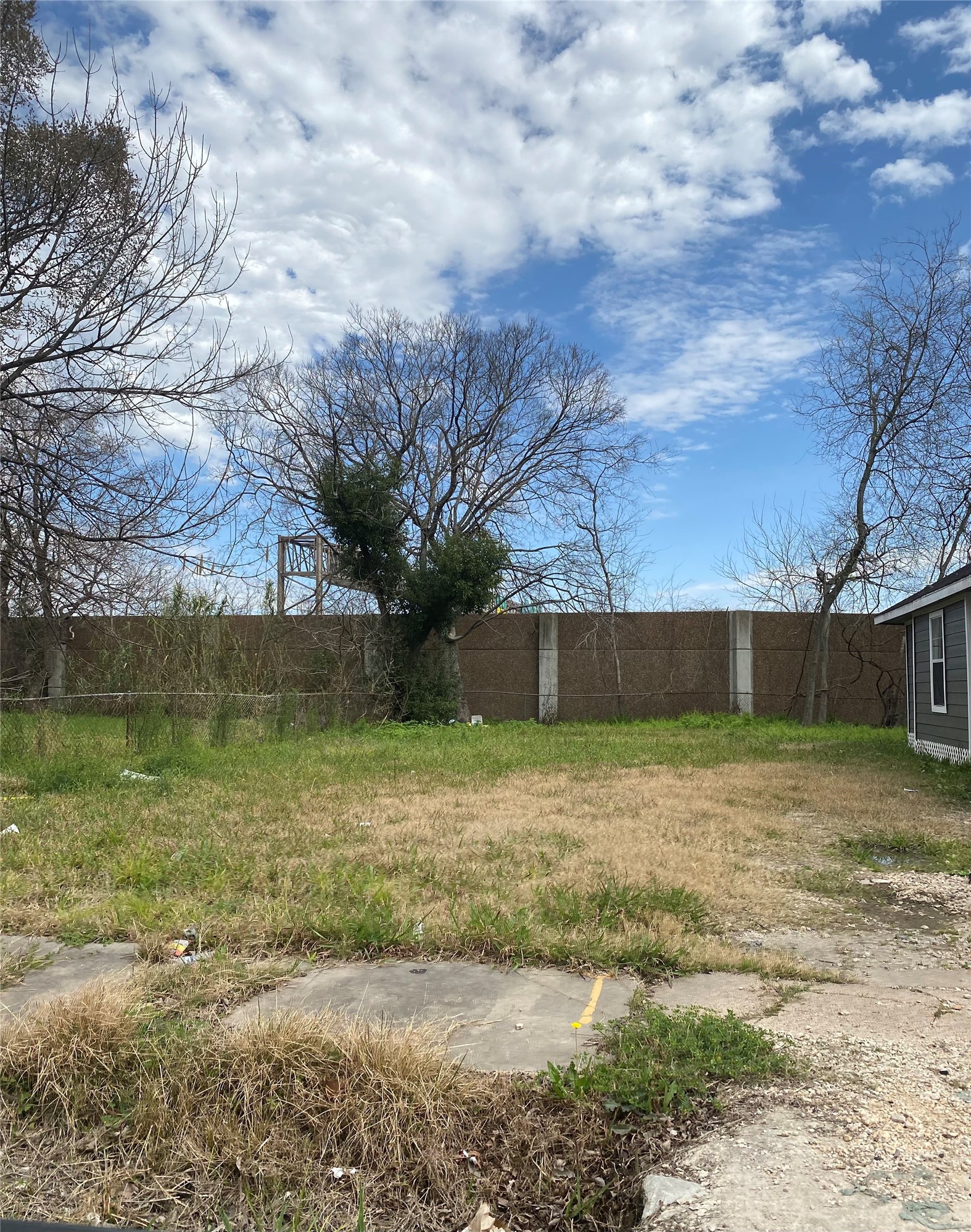 2008 Brackenridge Street