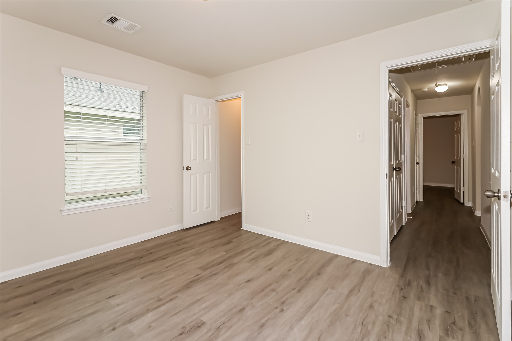 5571 Amelia Plantation Drive Property Photo 7