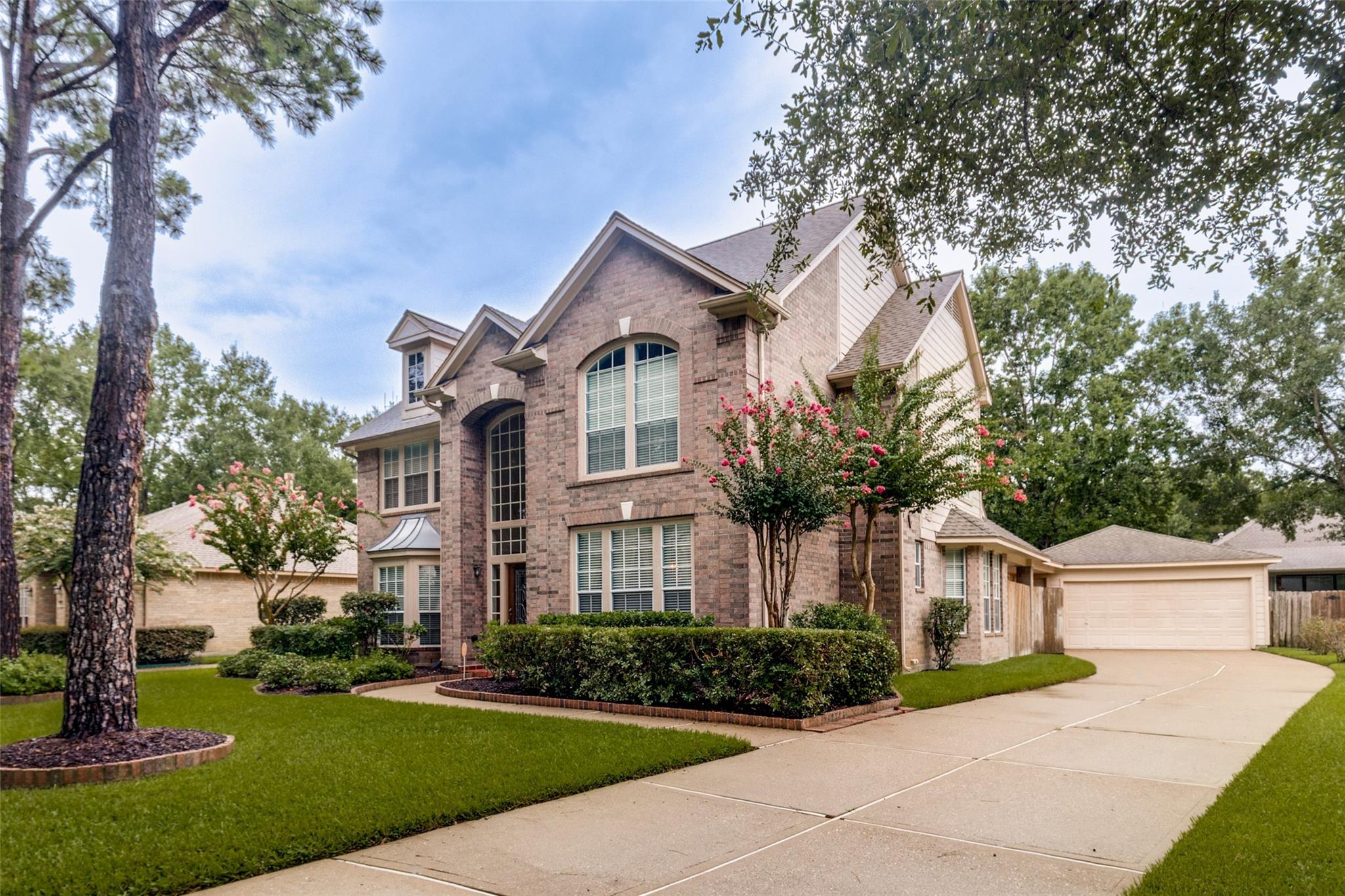 9407 Walnut Brook Court, Houston Tx 77040 Property Photo 1