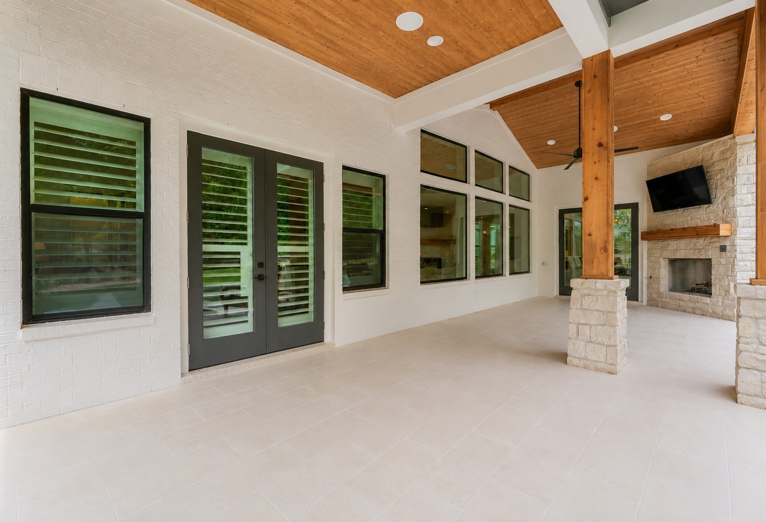 2509 Old Ranch Road Property Photo 9