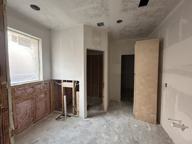 7935 Farrah Street Property Photo 17