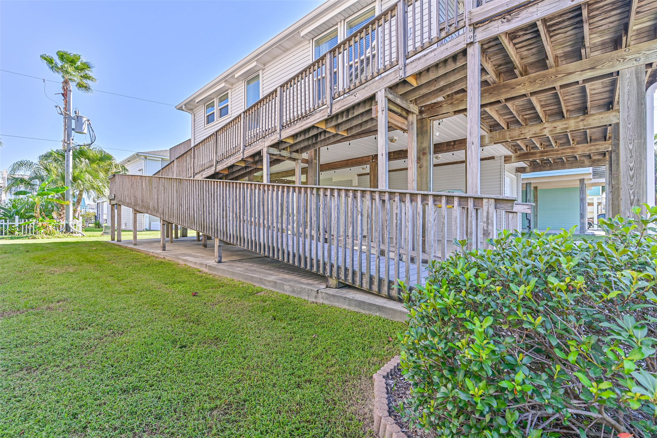 13811 Mutiny Lane Property Photo 36