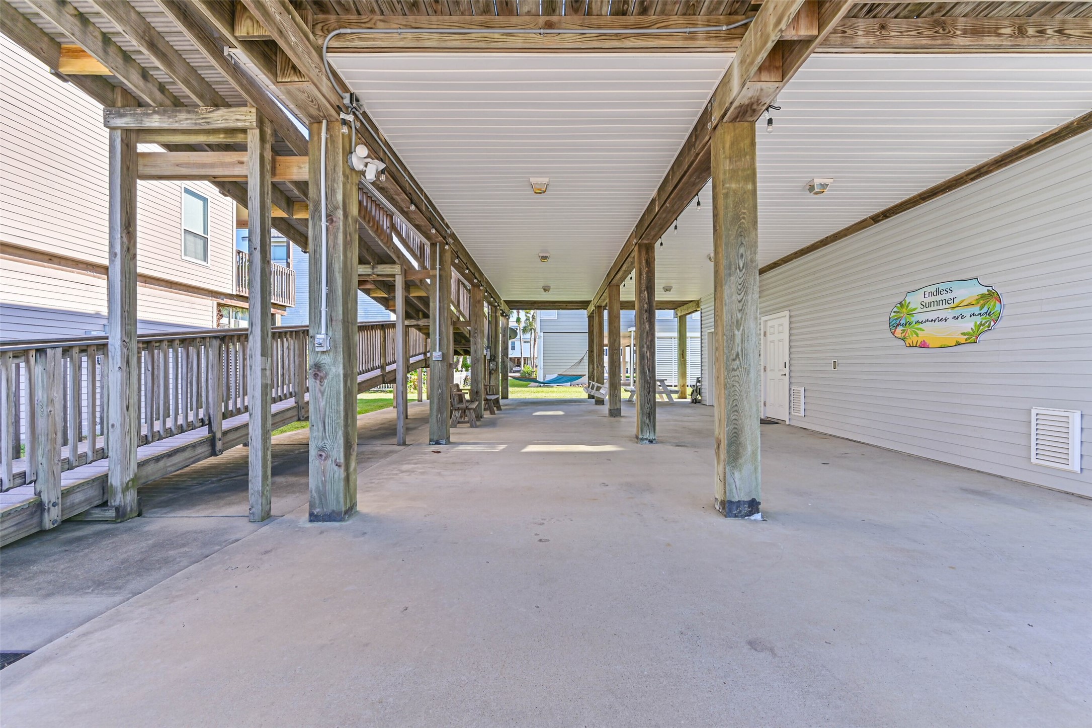 13811 Mutiny Lane Property Photo 37