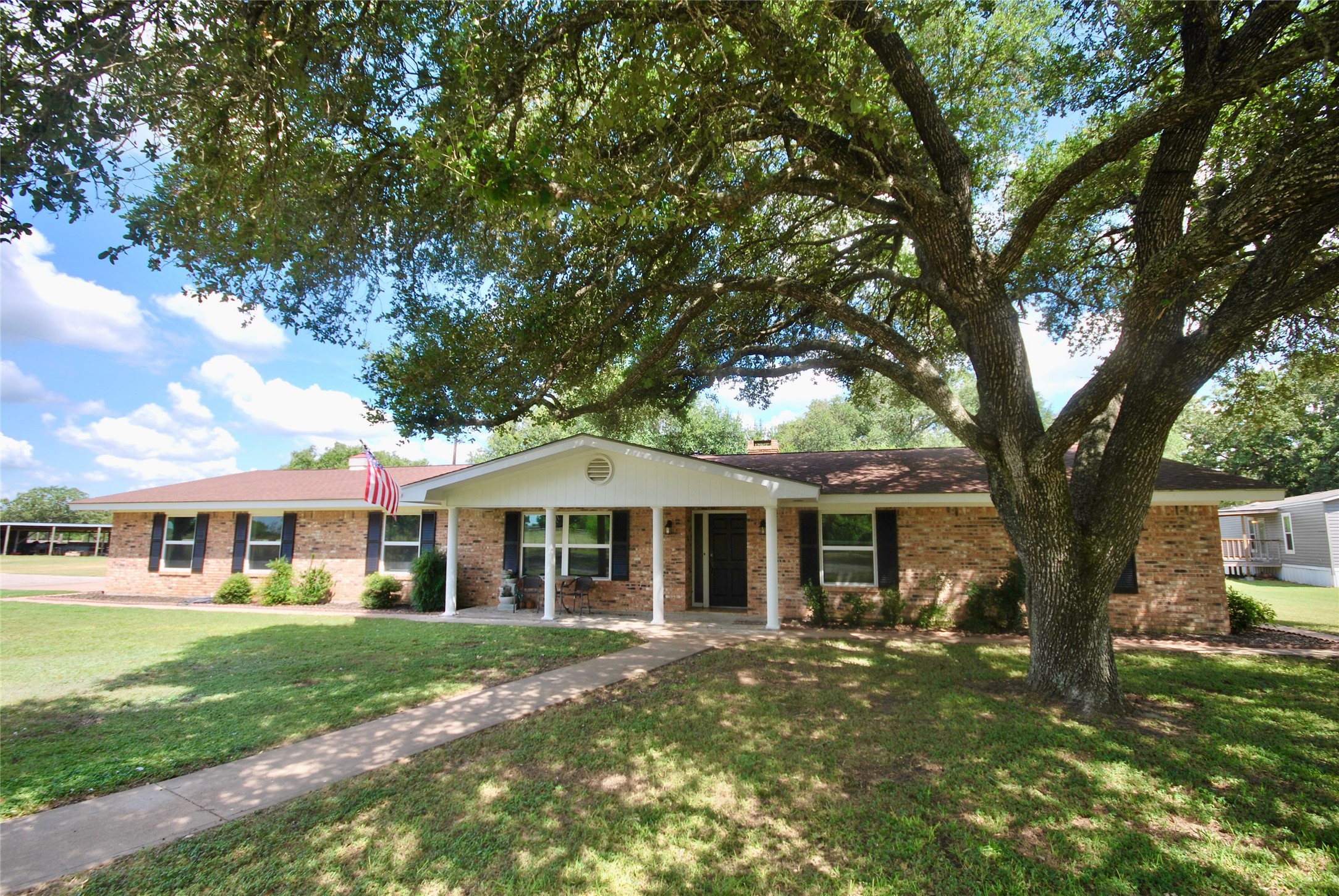 1706 Slaughter House Road Property Photo 2