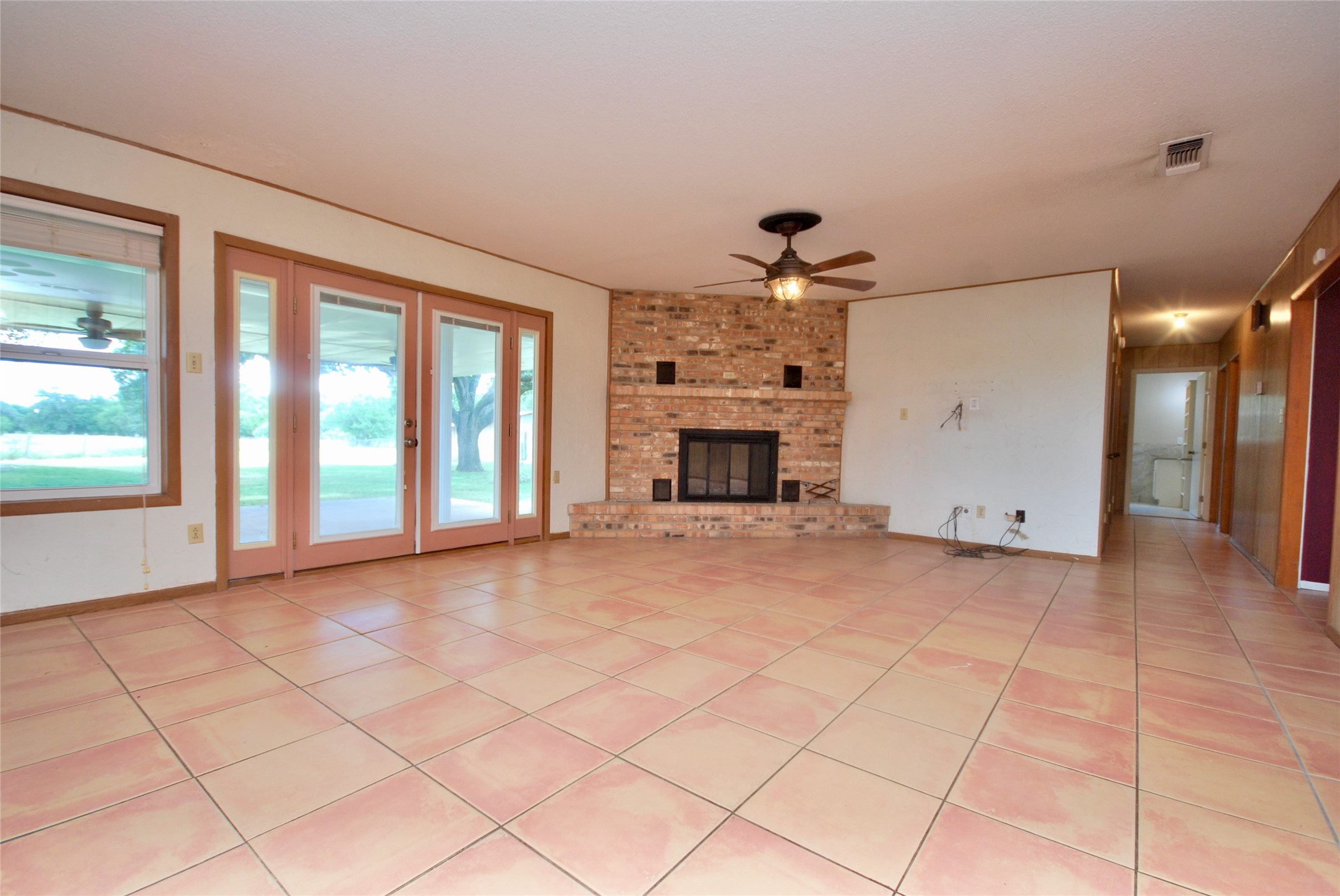 1706 Slaughter House Road Property Photo 10
