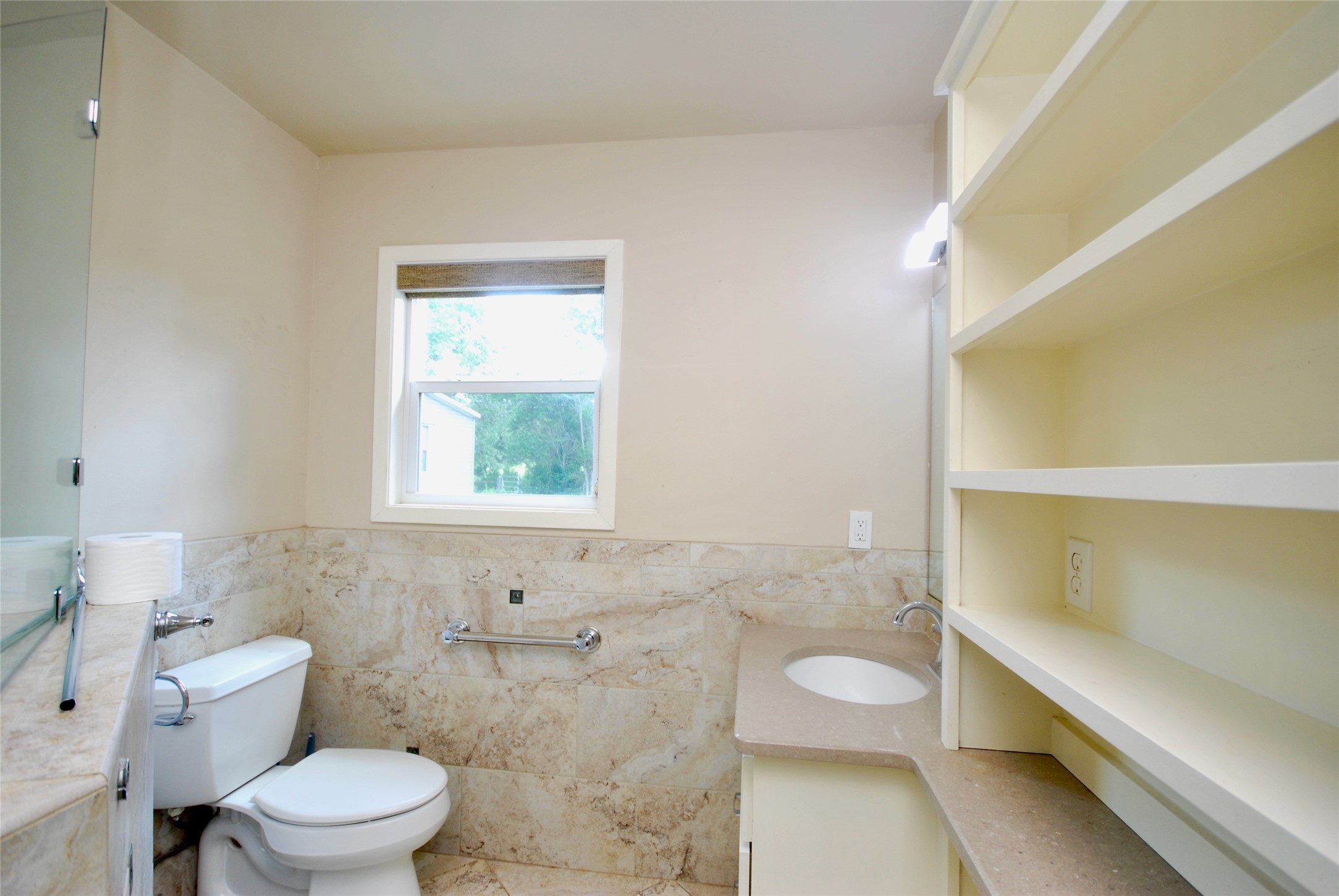 1706 Slaughter House Road Property Photo 17