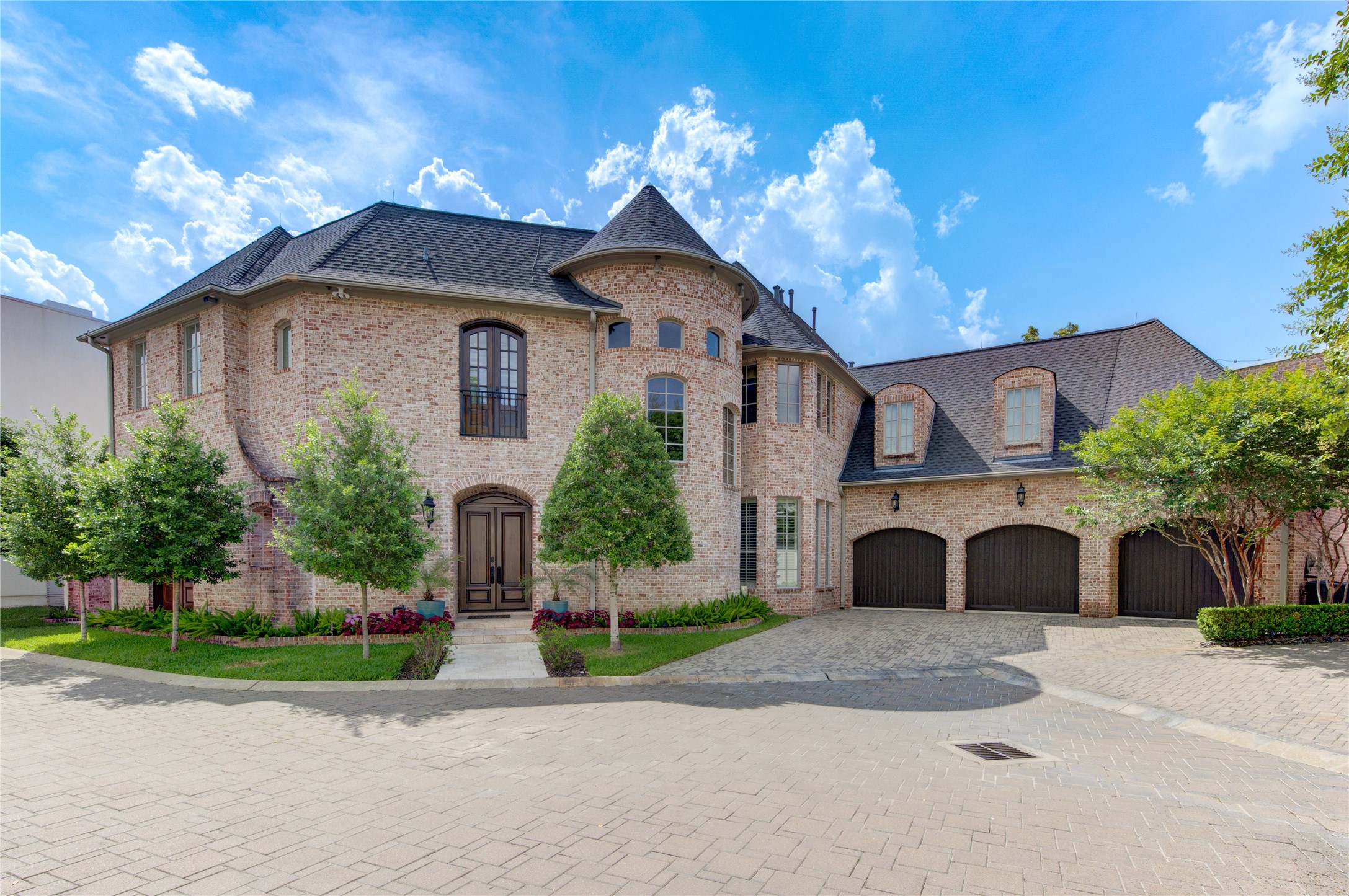 5110 W Oak Mews Property Photo