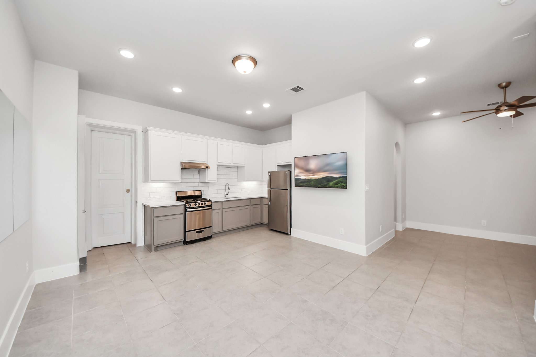 3502 Poppy Point Court Property Photo 19
