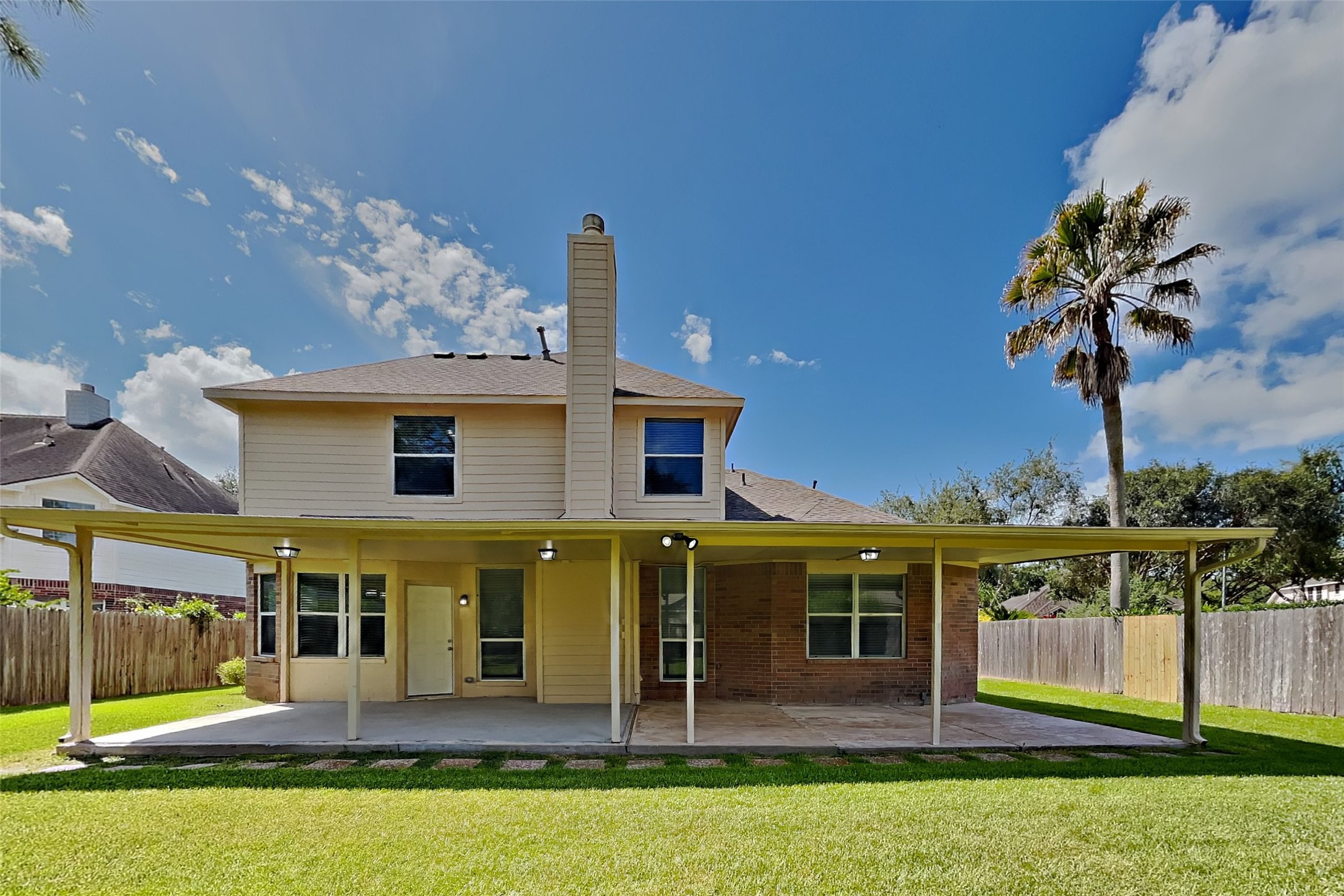 1906 Crescent Oak Drive Property Photo 17