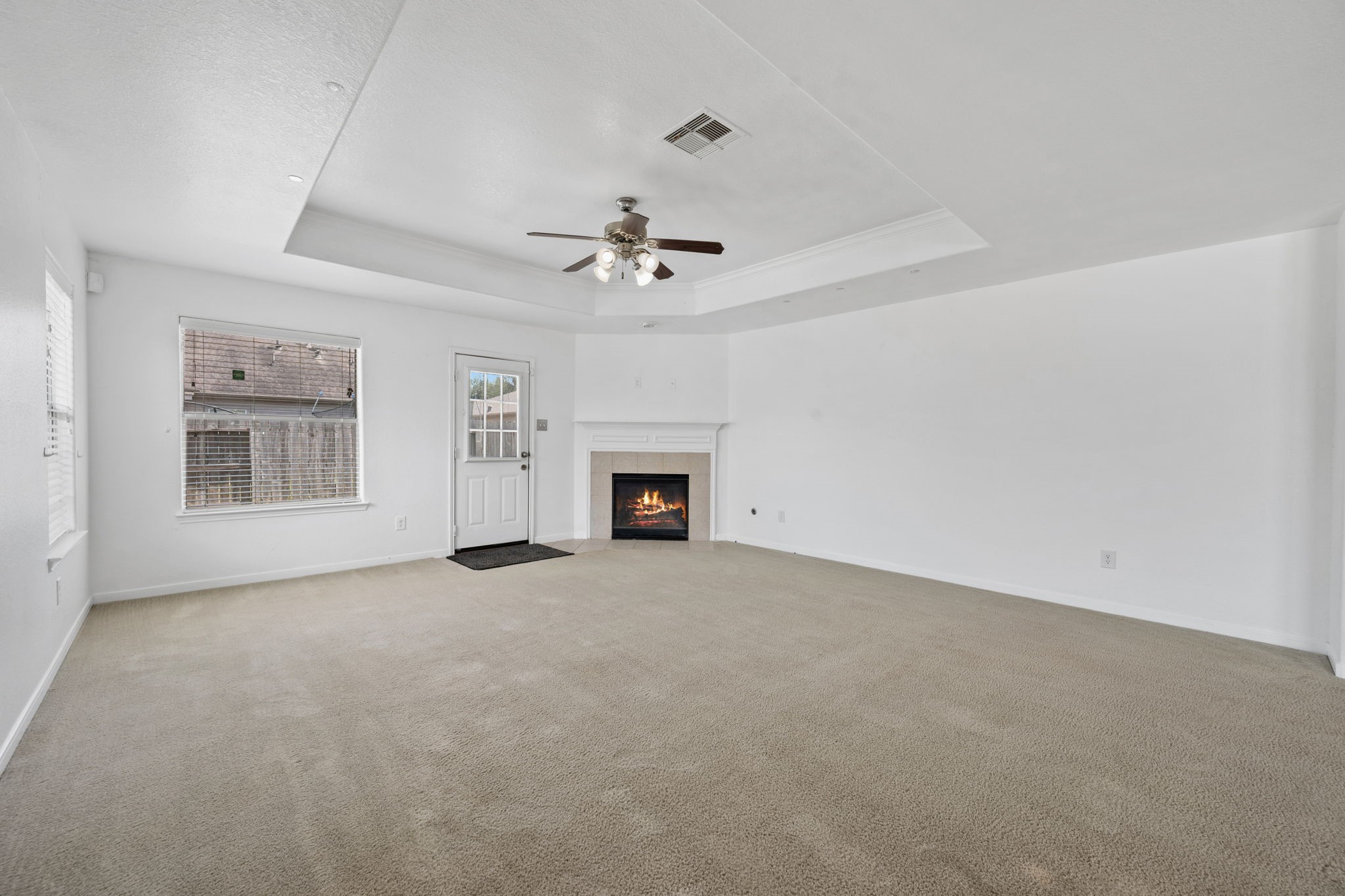 4614 Pin Oak Property Photo 13