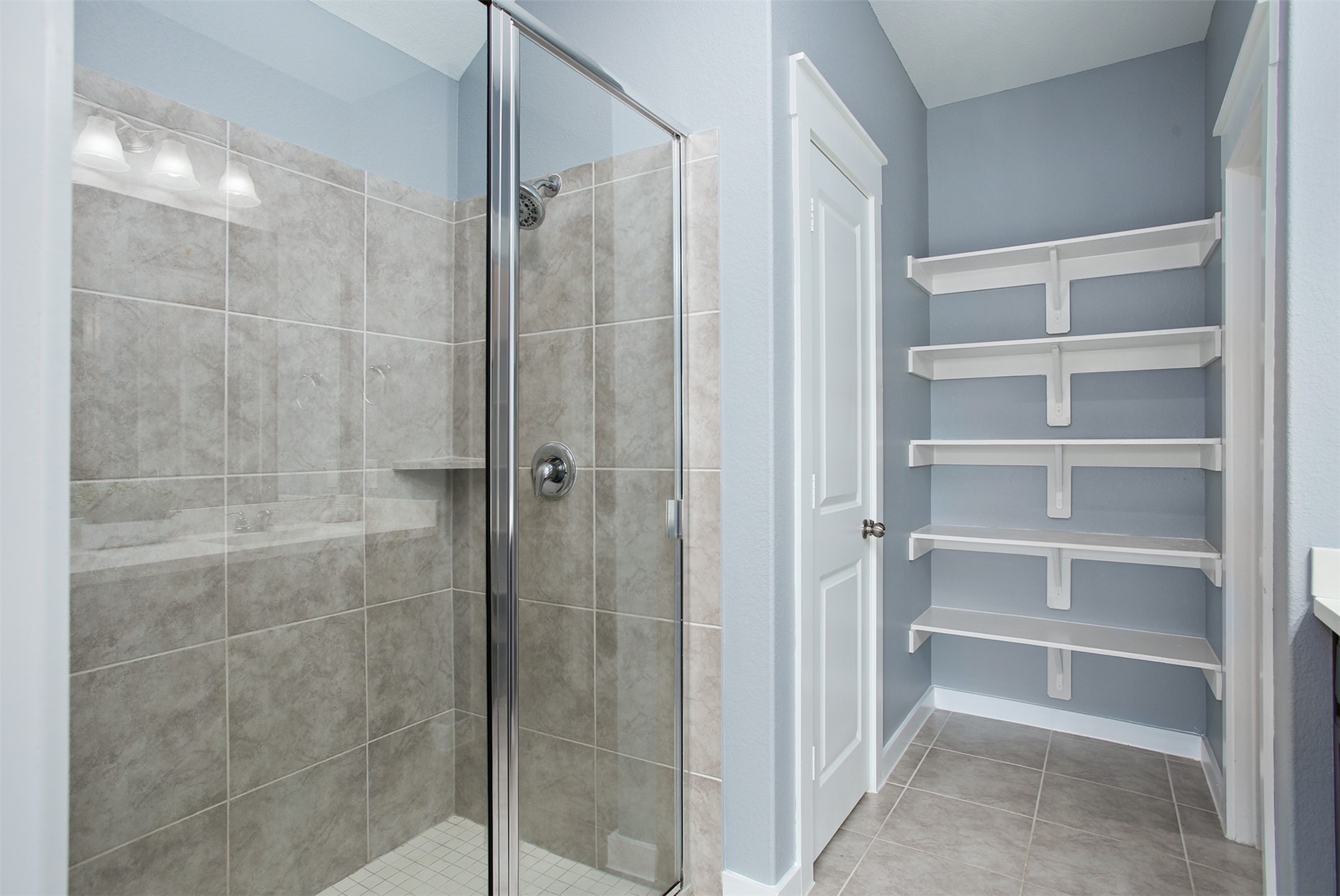 2716 Bernadino Drive Property Photo 17