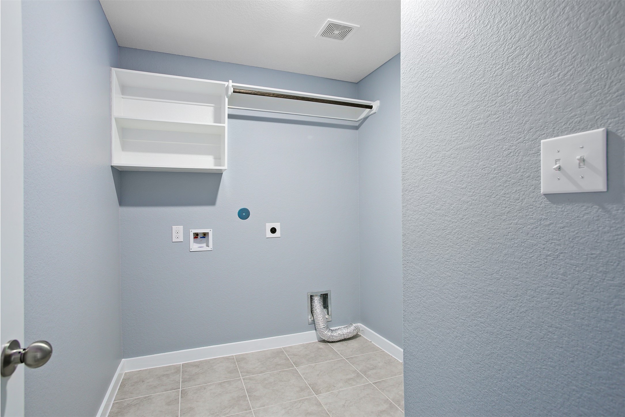 2716 Bernadino Drive Property Photo 18