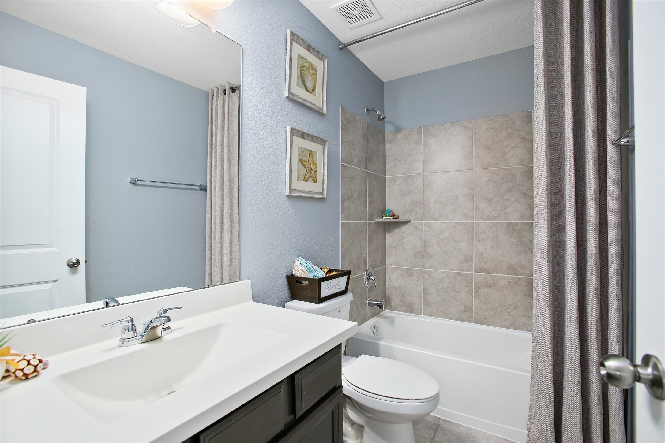 2716 Bernadino Drive Property Photo 21
