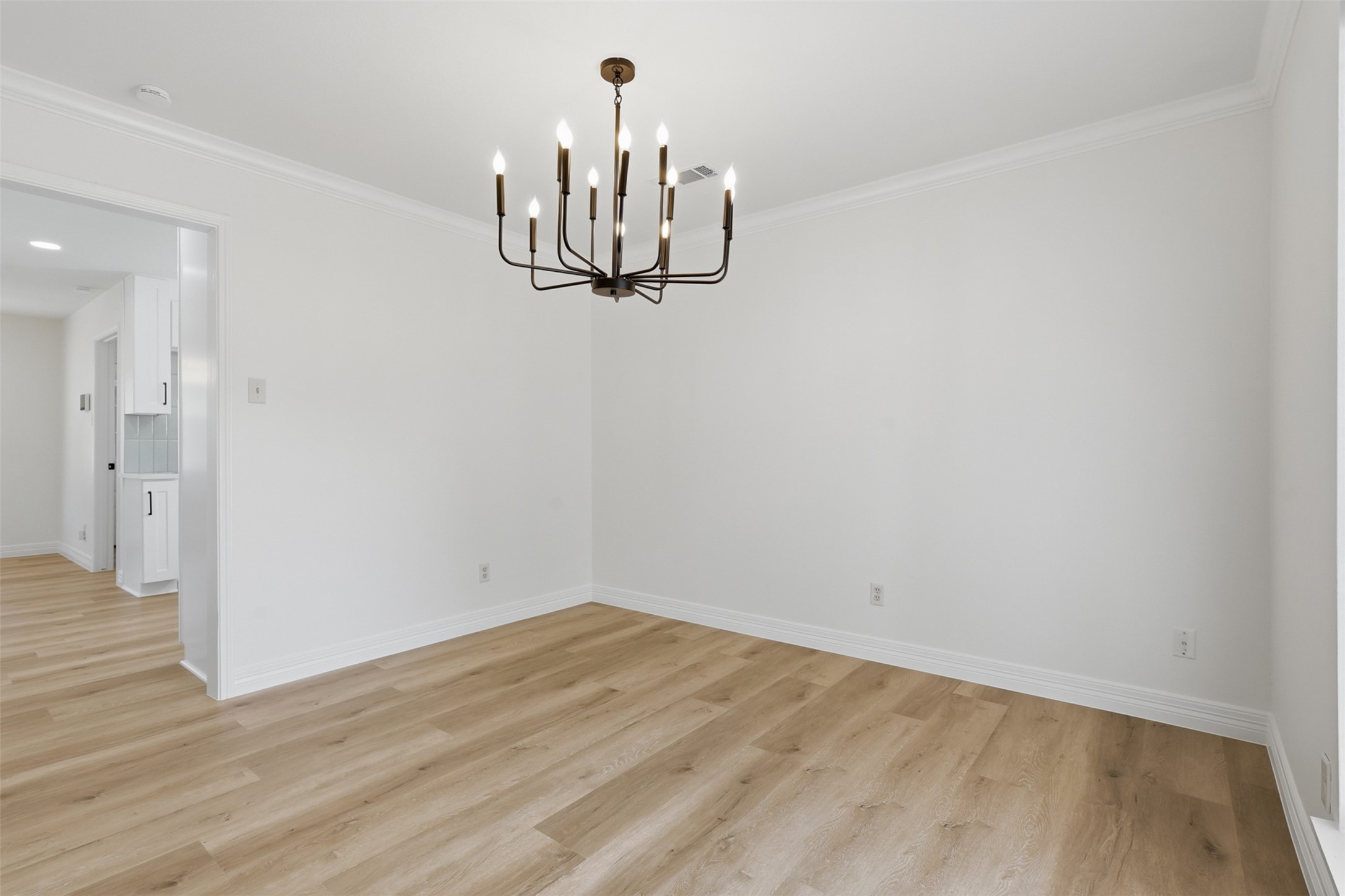 16306 Mill Point Property Photo 15