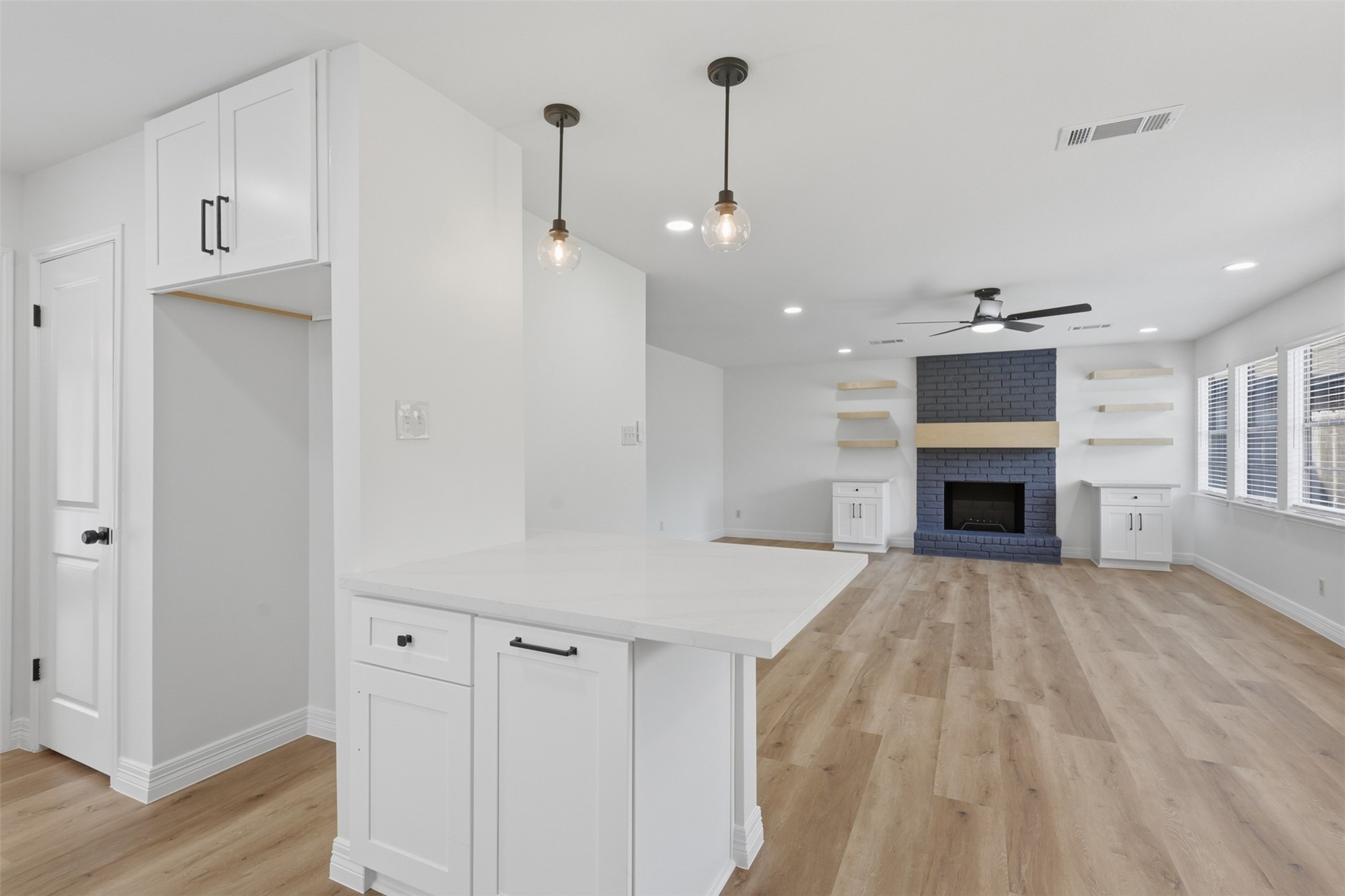 16306 Mill Point Property Photo 18