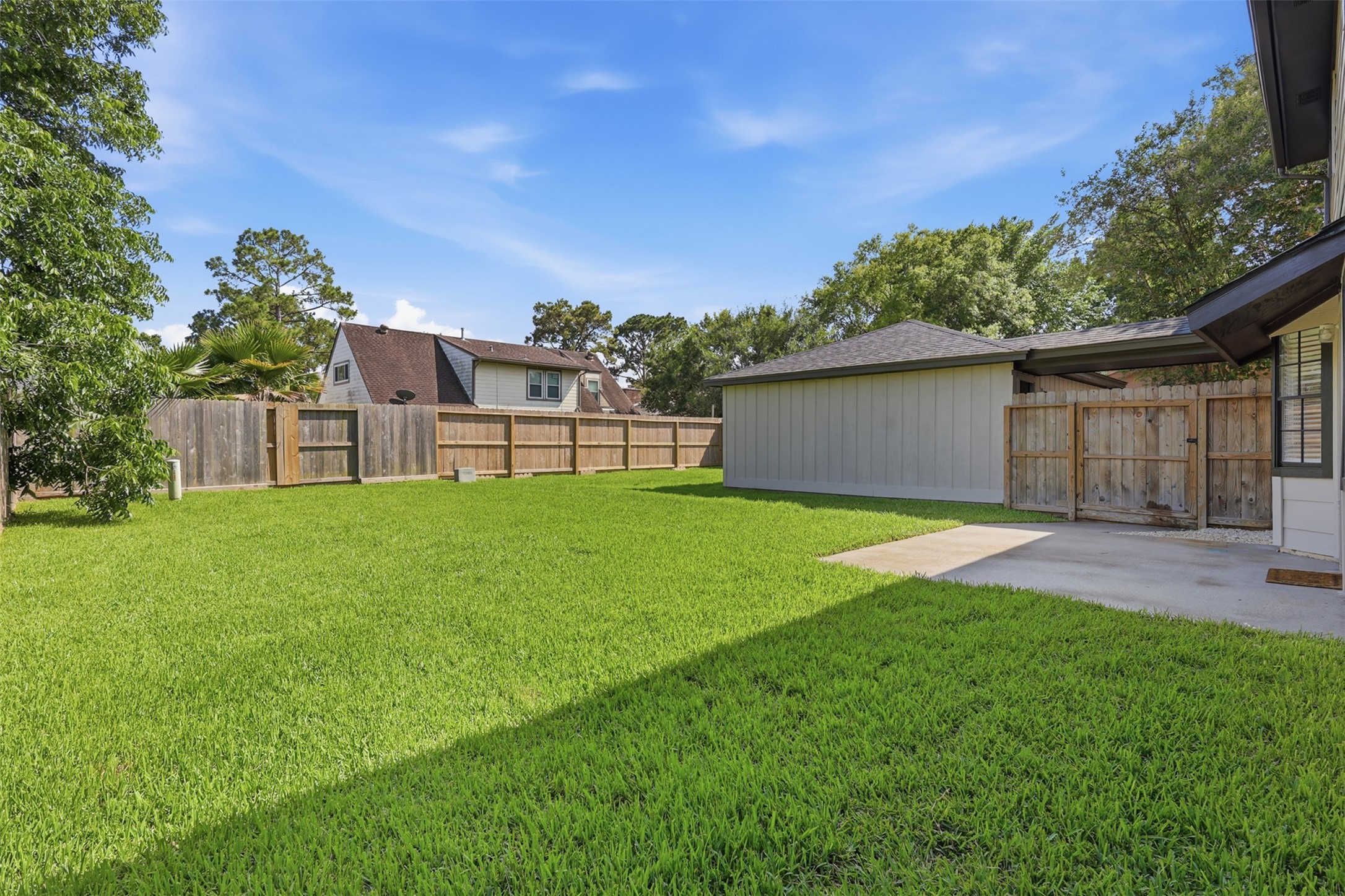 16306 Mill Point Property Photo 31