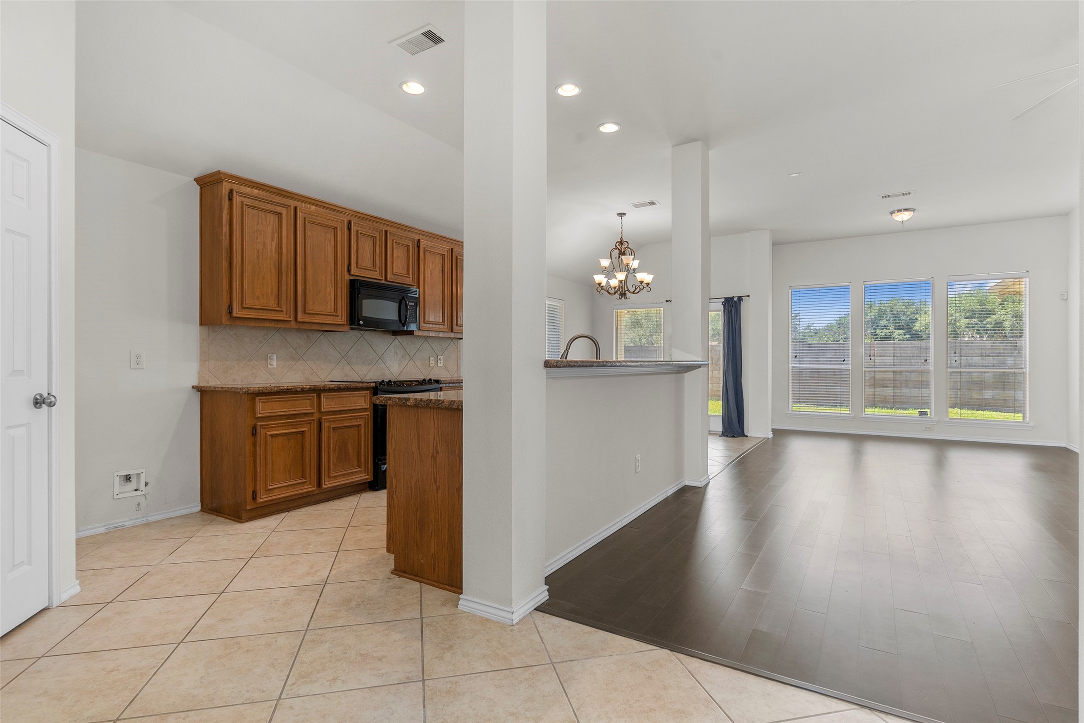 11047 Pierce Valley Drive Property Photo 24