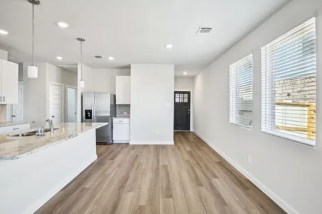 9450 Herons Preserve Property Photo 11