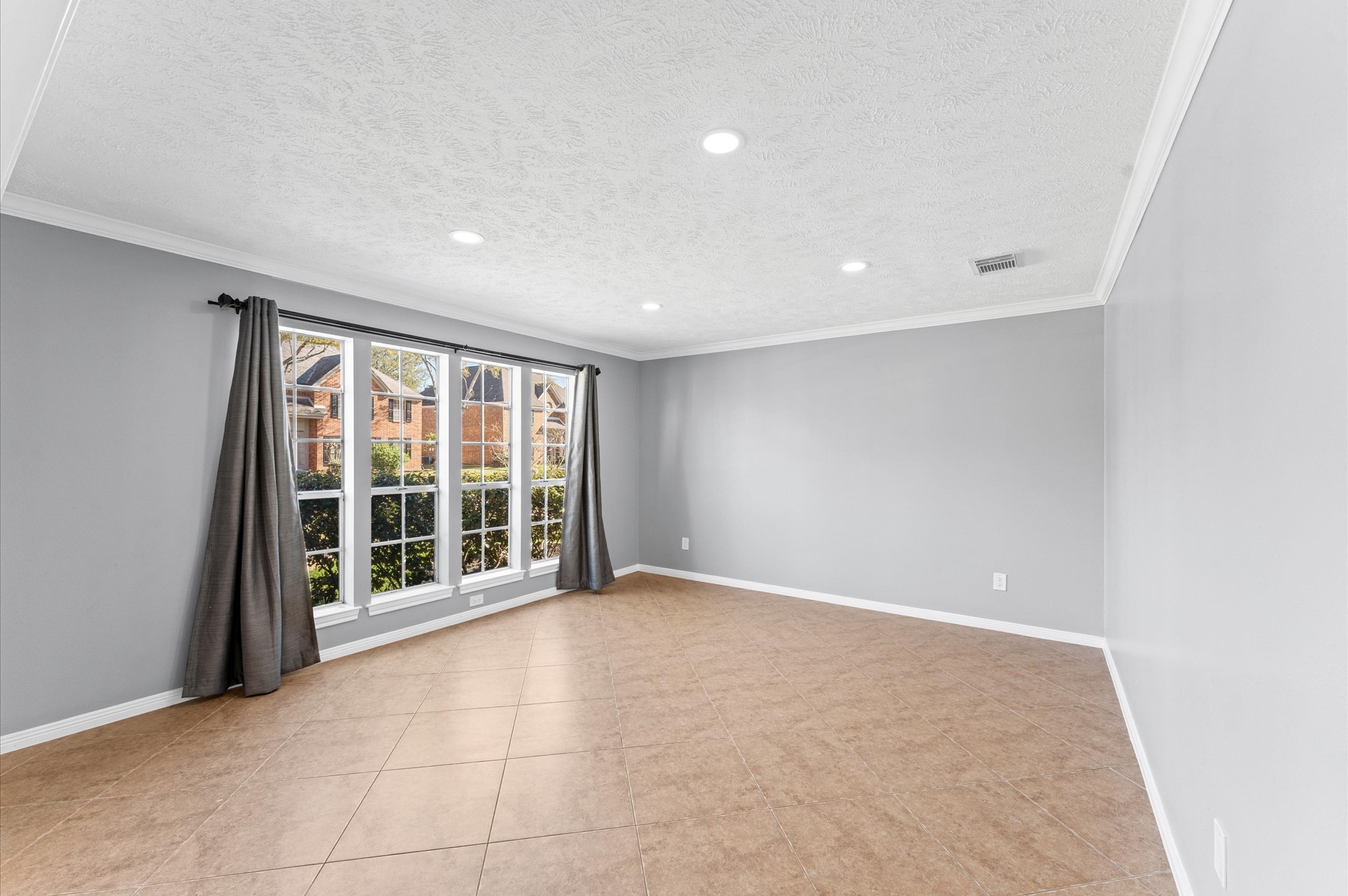 4103 Waterstone Drive Property Photo 12