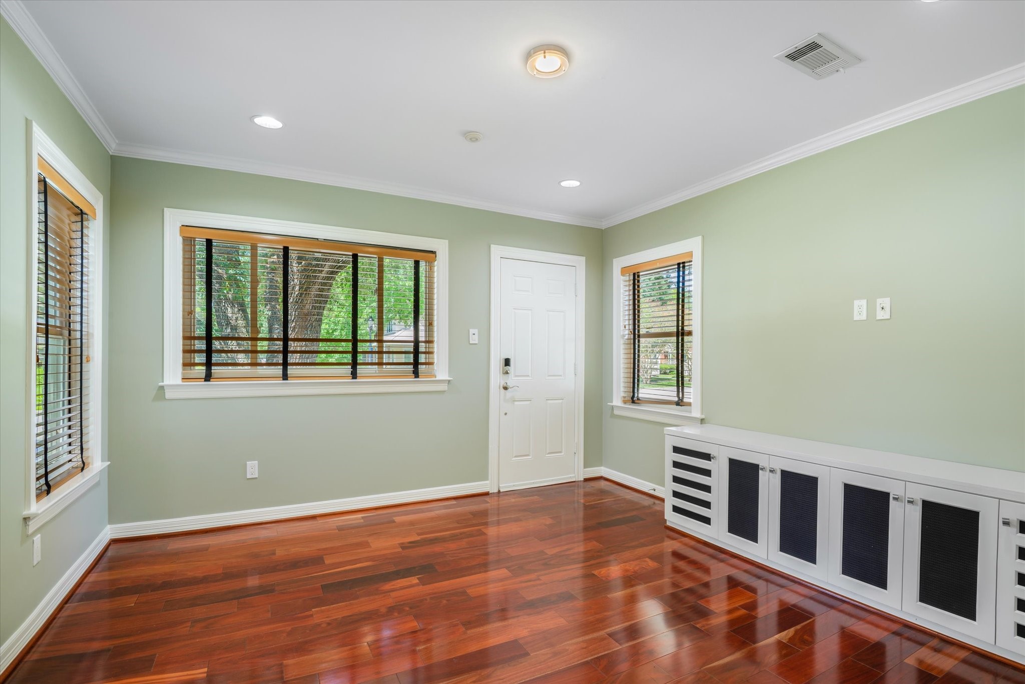 3136 Lafayette Street Property Photo 11