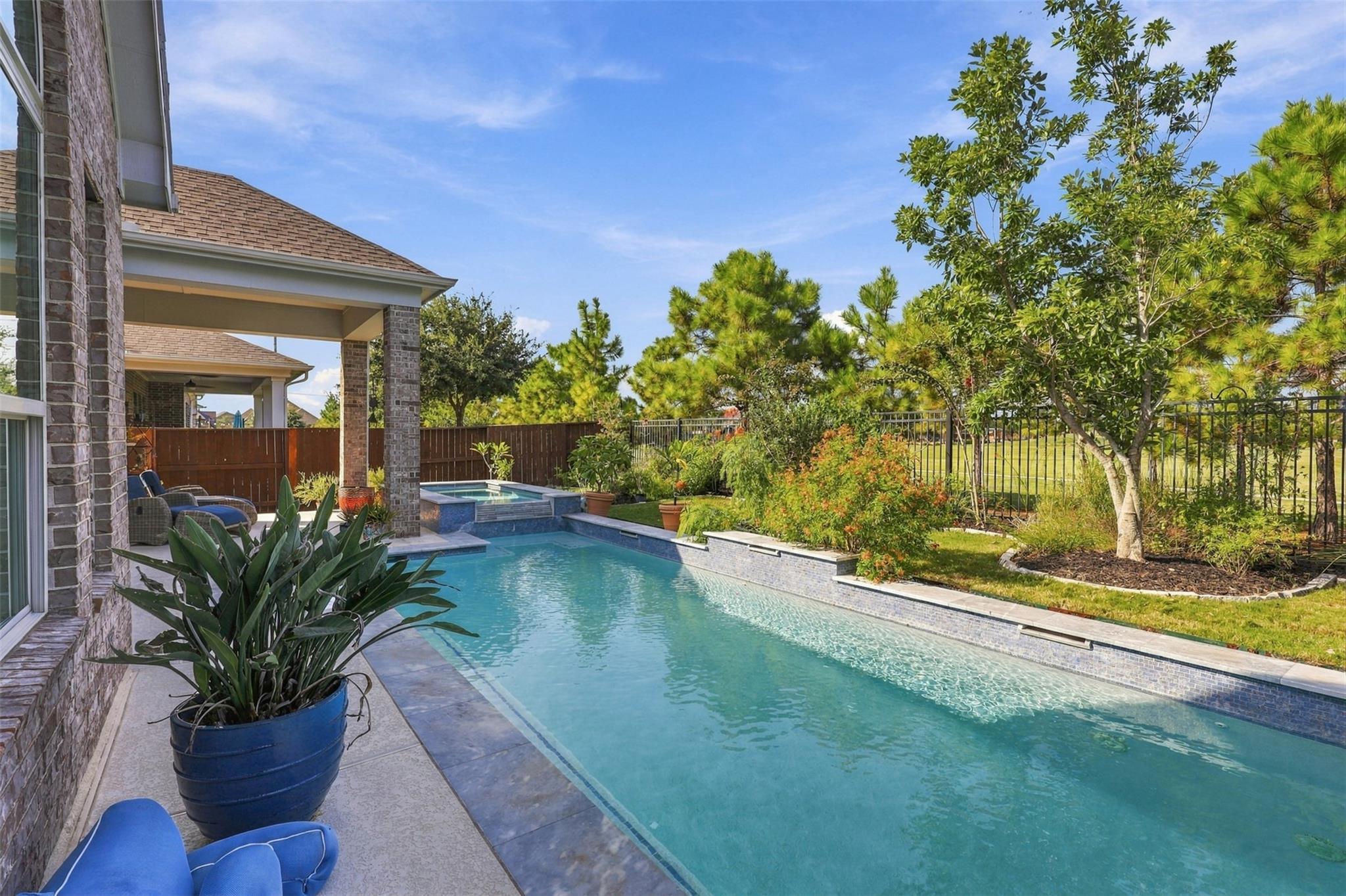4711 Gilbert Road Property Photo 1