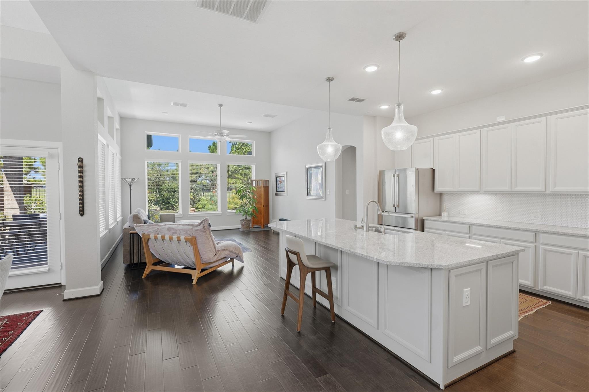 4711 Gilbert Road Property Photo 12