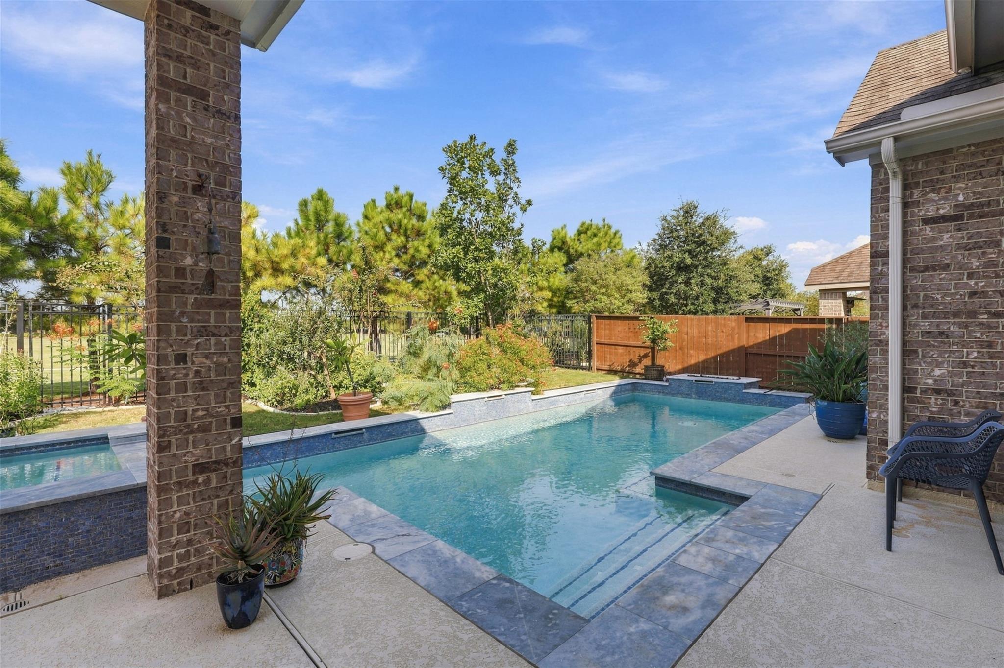 4711 Gilbert Road Property Photo 36