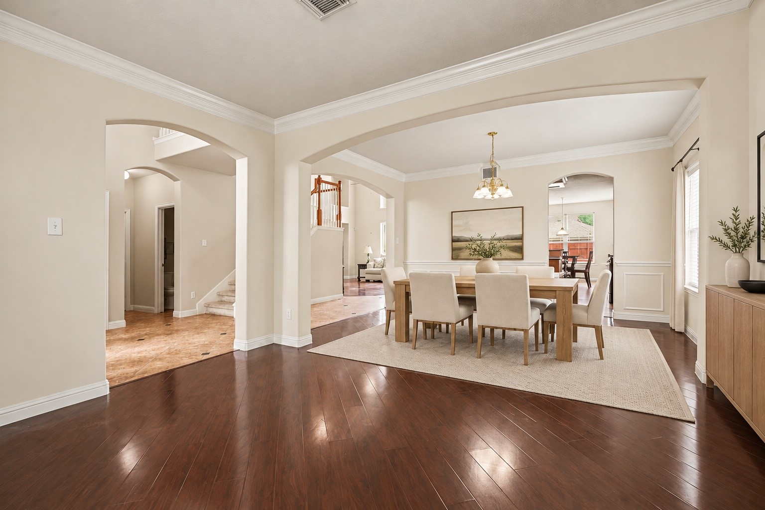 2530 Mango Court Property Photo 4