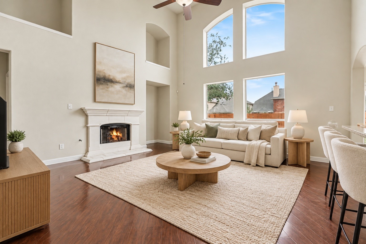 2530 Mango Court Property Photo 6